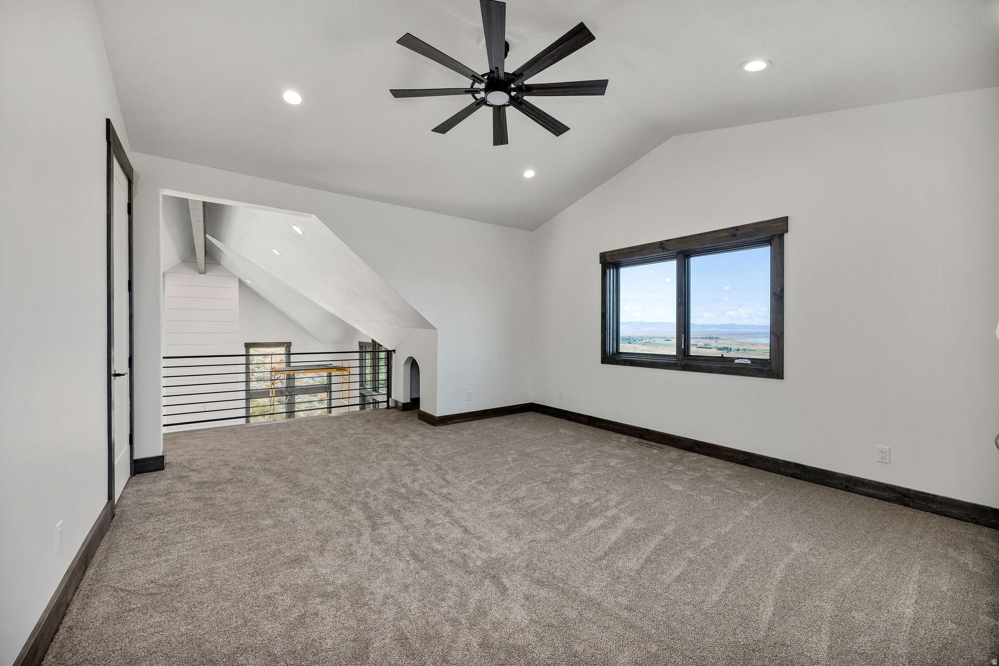 THE KNOLL AT THE RESERVE - Residential
