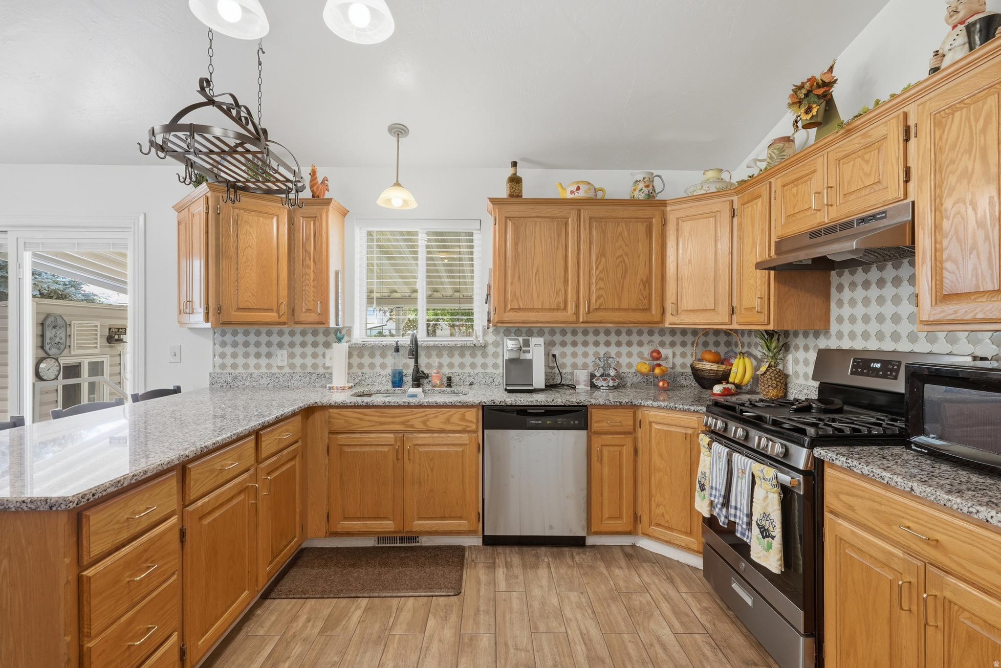 APPLE FARMS #1 - Residential