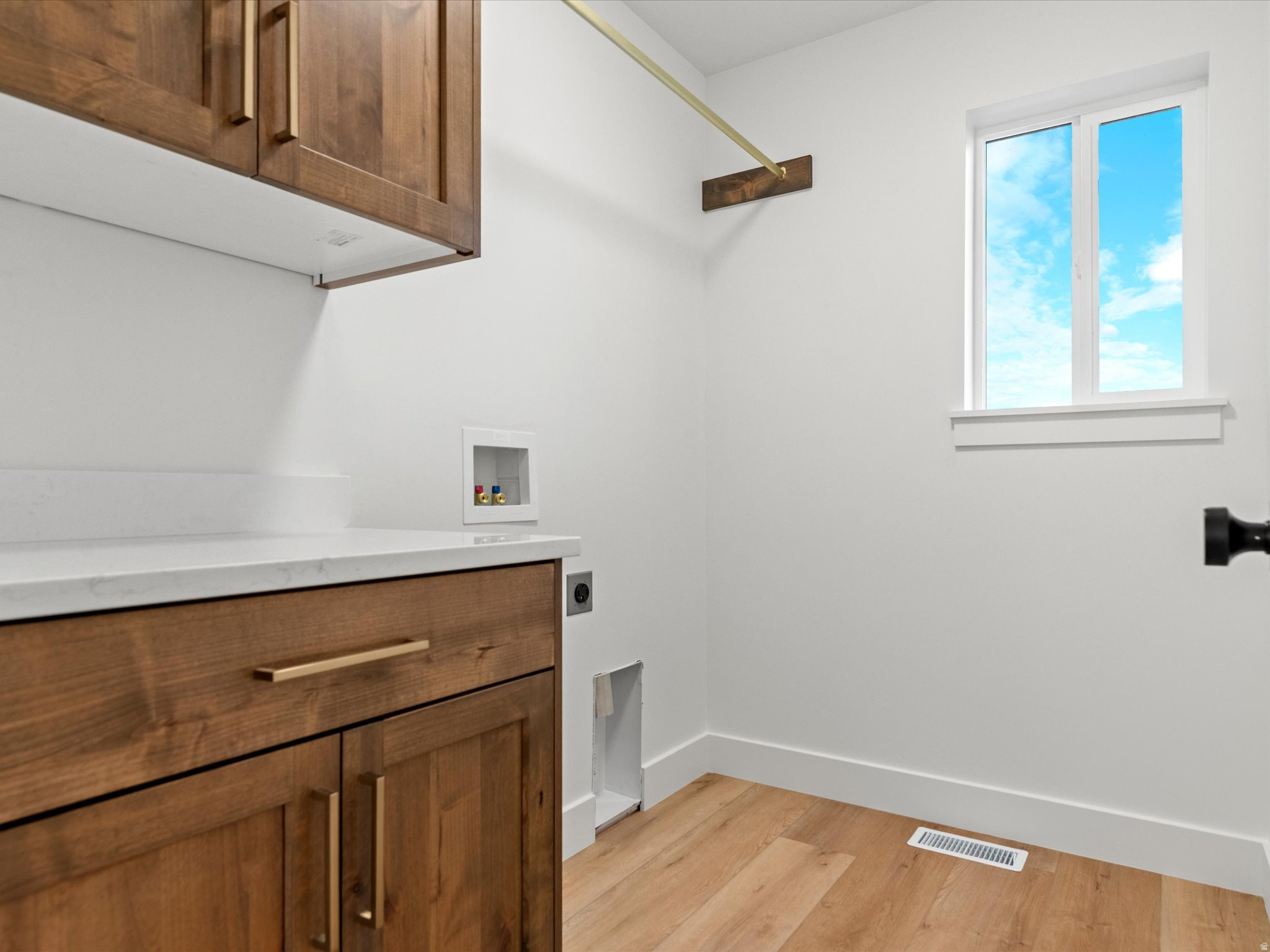 PERRY VIEW TOWNHOMES - Residential