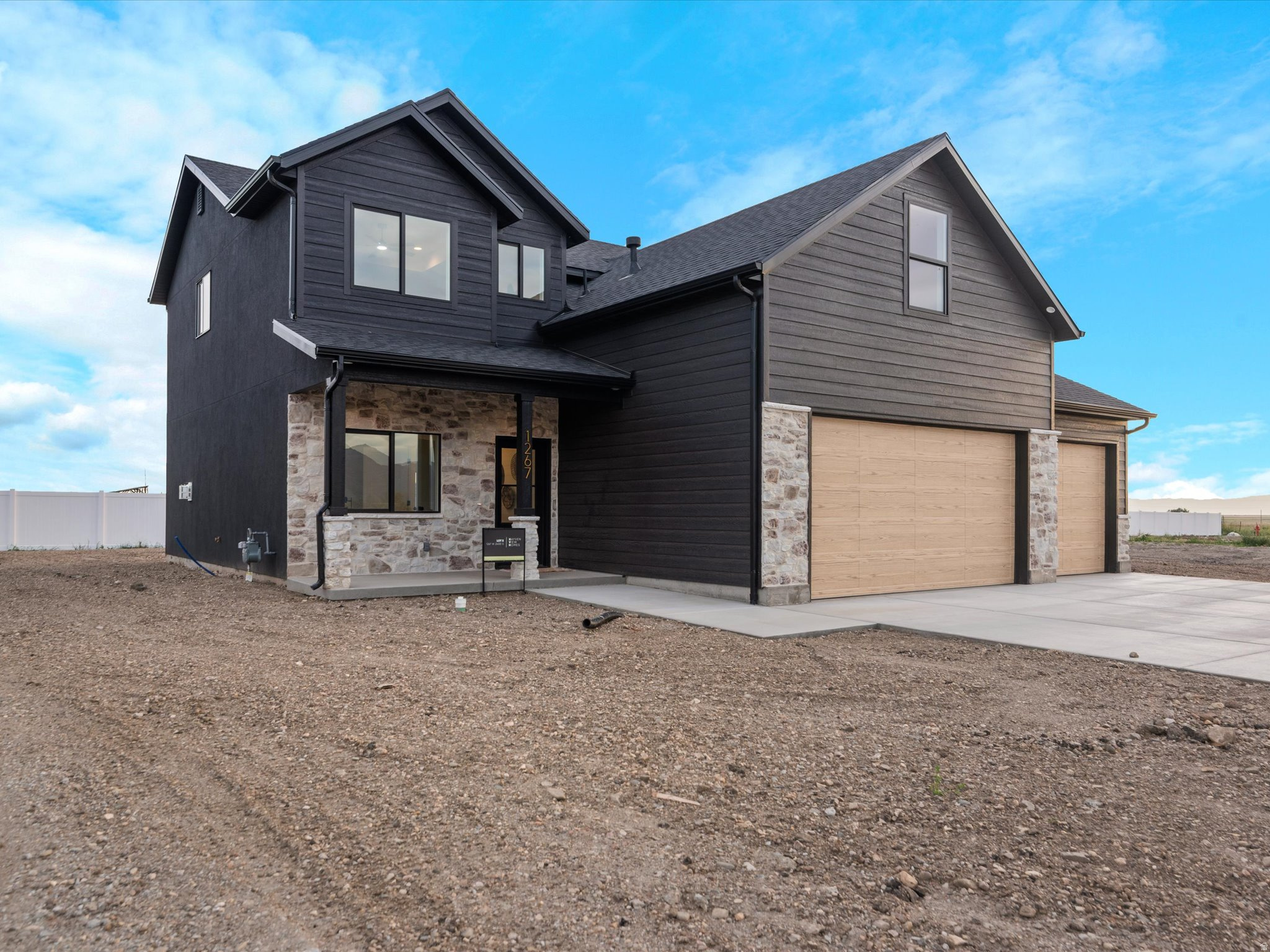 PERRY VIEW TOWNHOMES - Residential