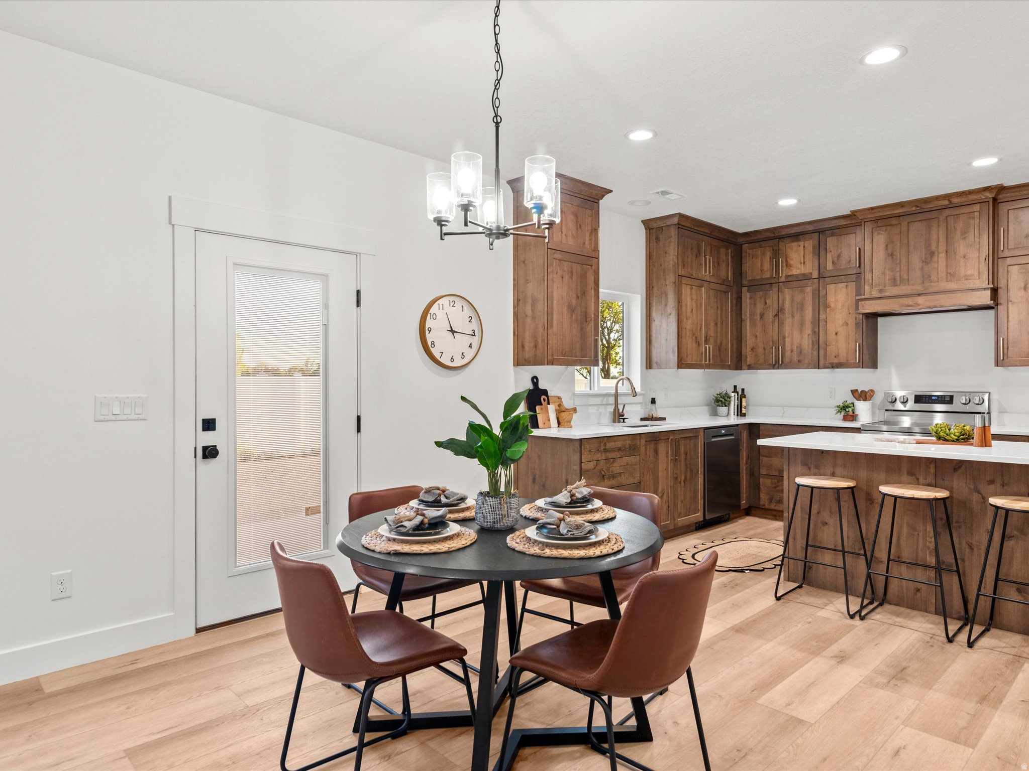PERRY VIEW TOWNHOMES - Residential