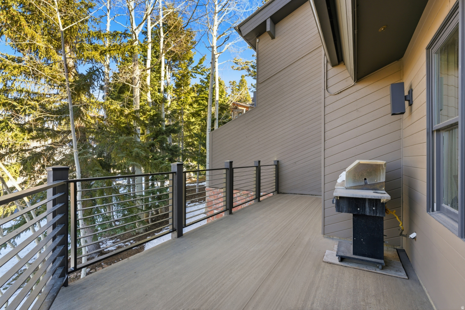 TRAILSIDE - Residential