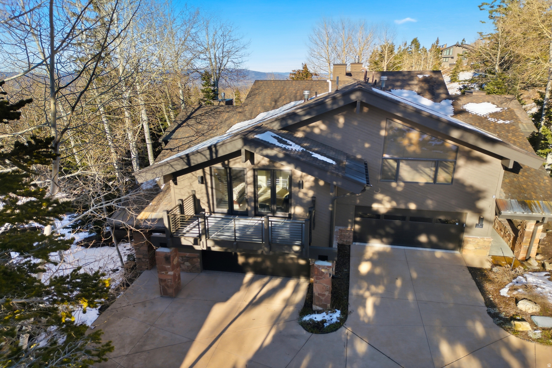 TRAILSIDE - Residential