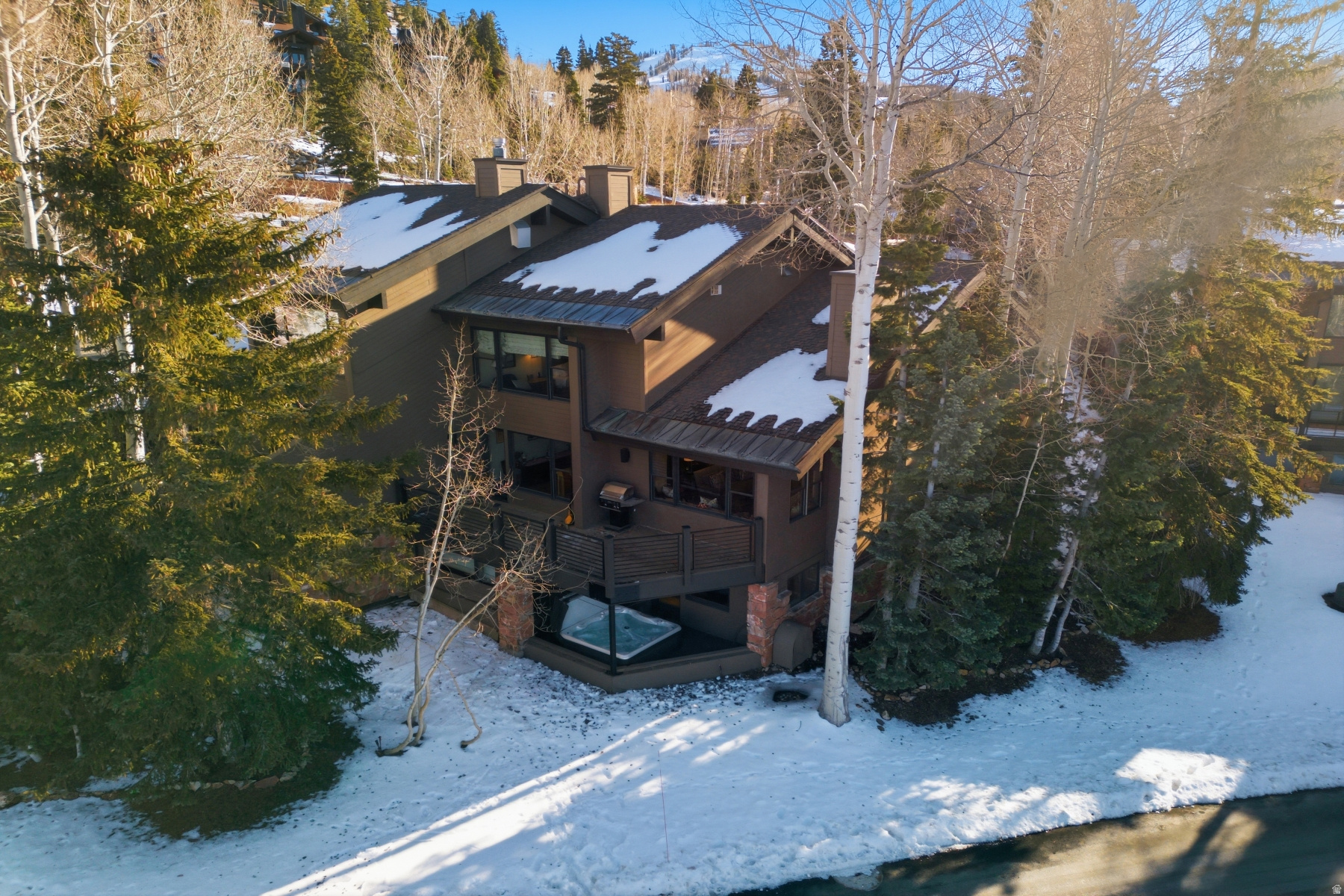 TRAILSIDE - Residential