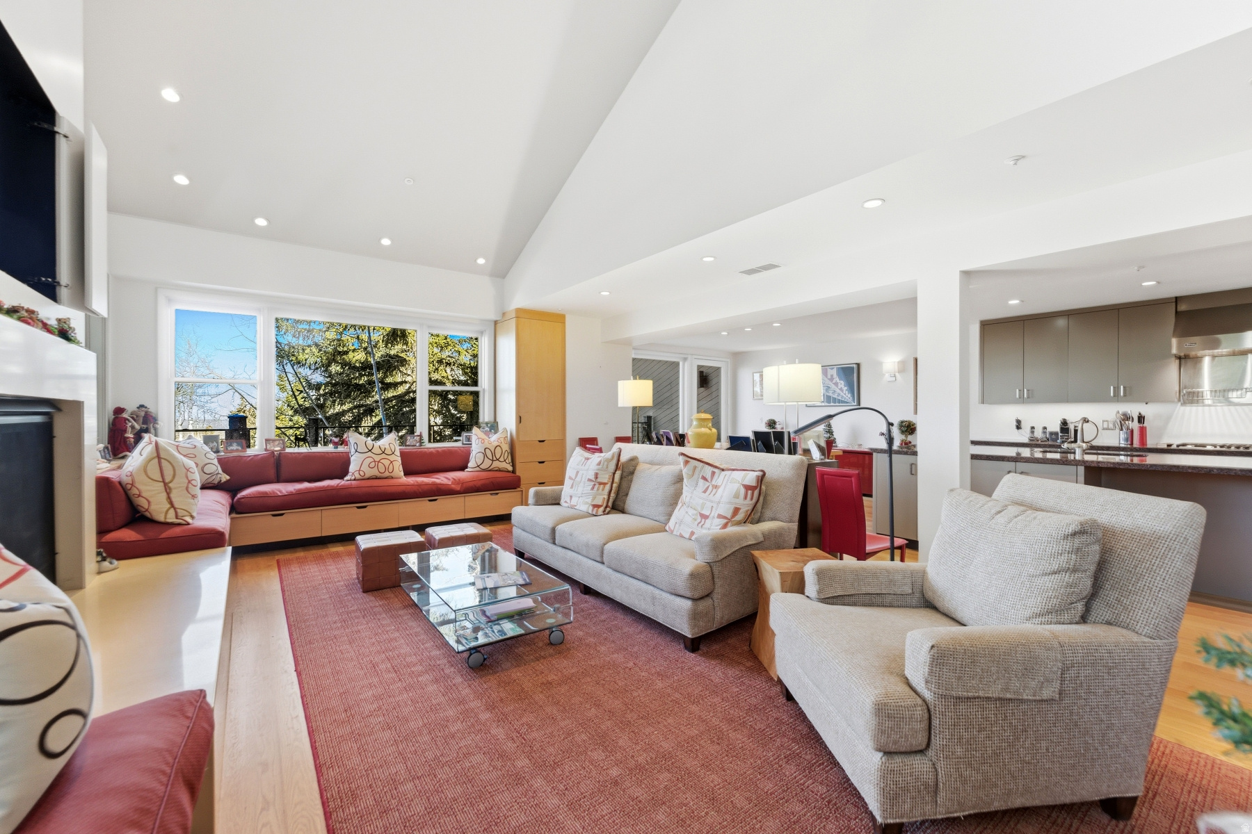 TRAILSIDE - Residential
