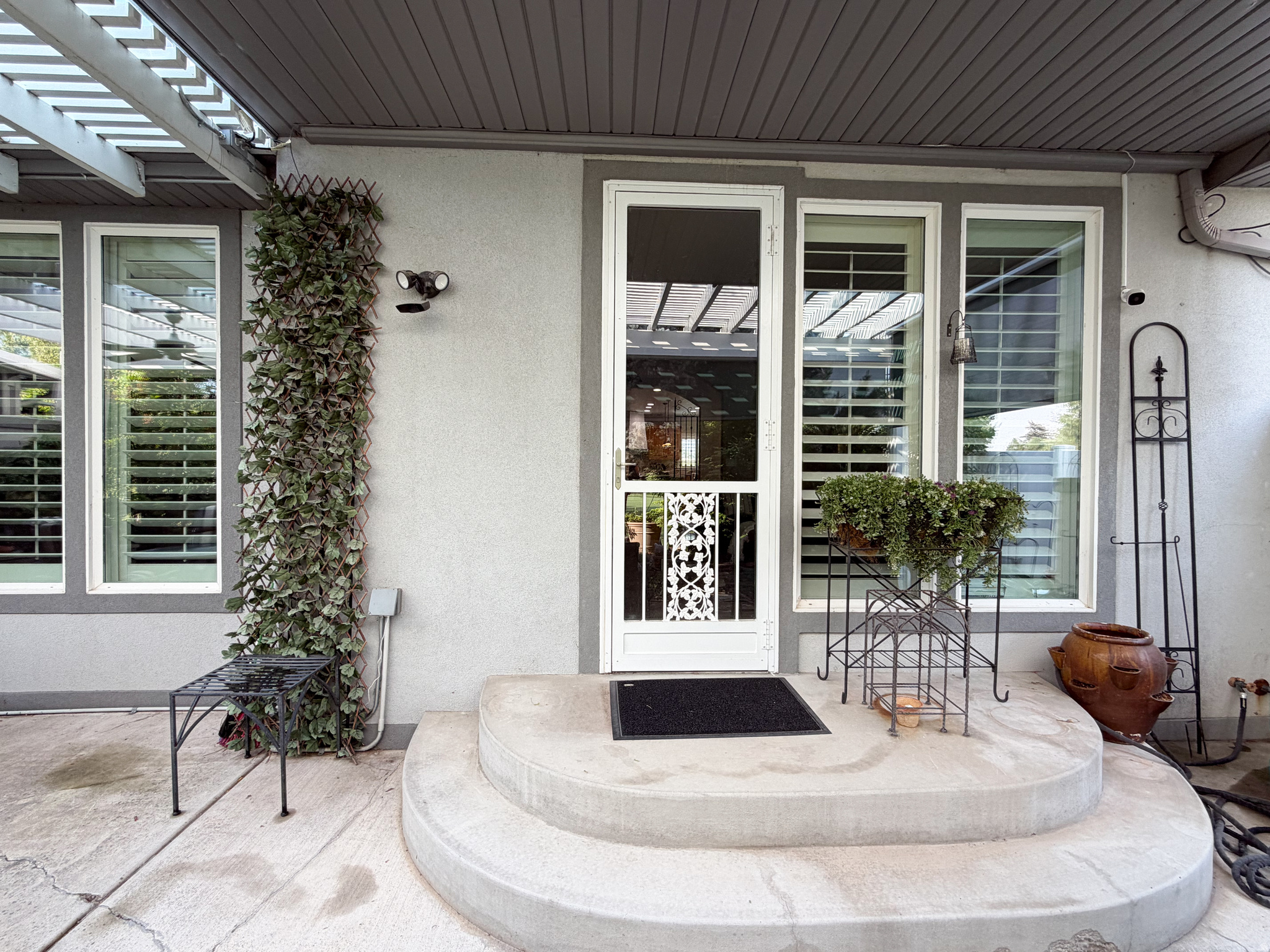 PLEASANT MEADOWS - Residential