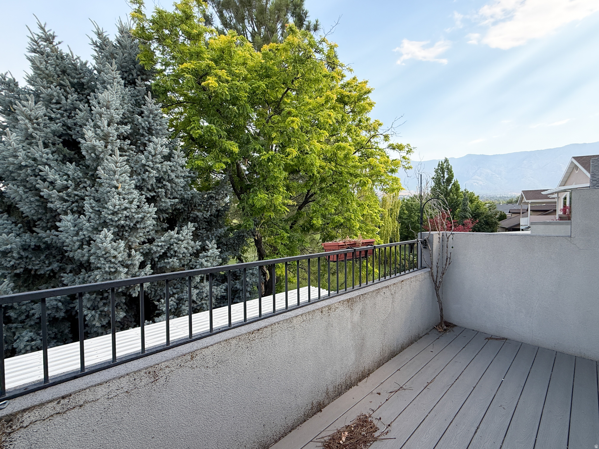 PLEASANT MEADOWS - Residential