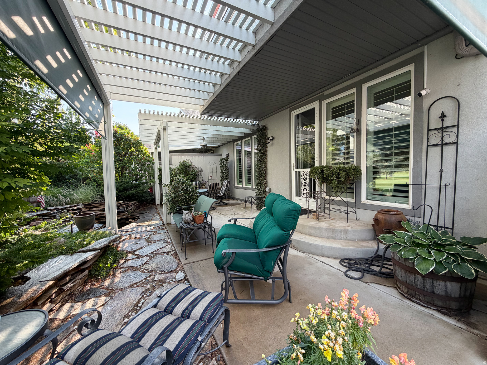 PLEASANT MEADOWS - Residential