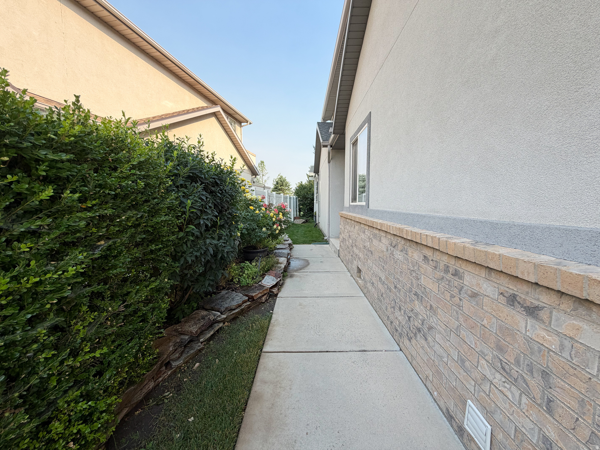 PLEASANT MEADOWS - Residential