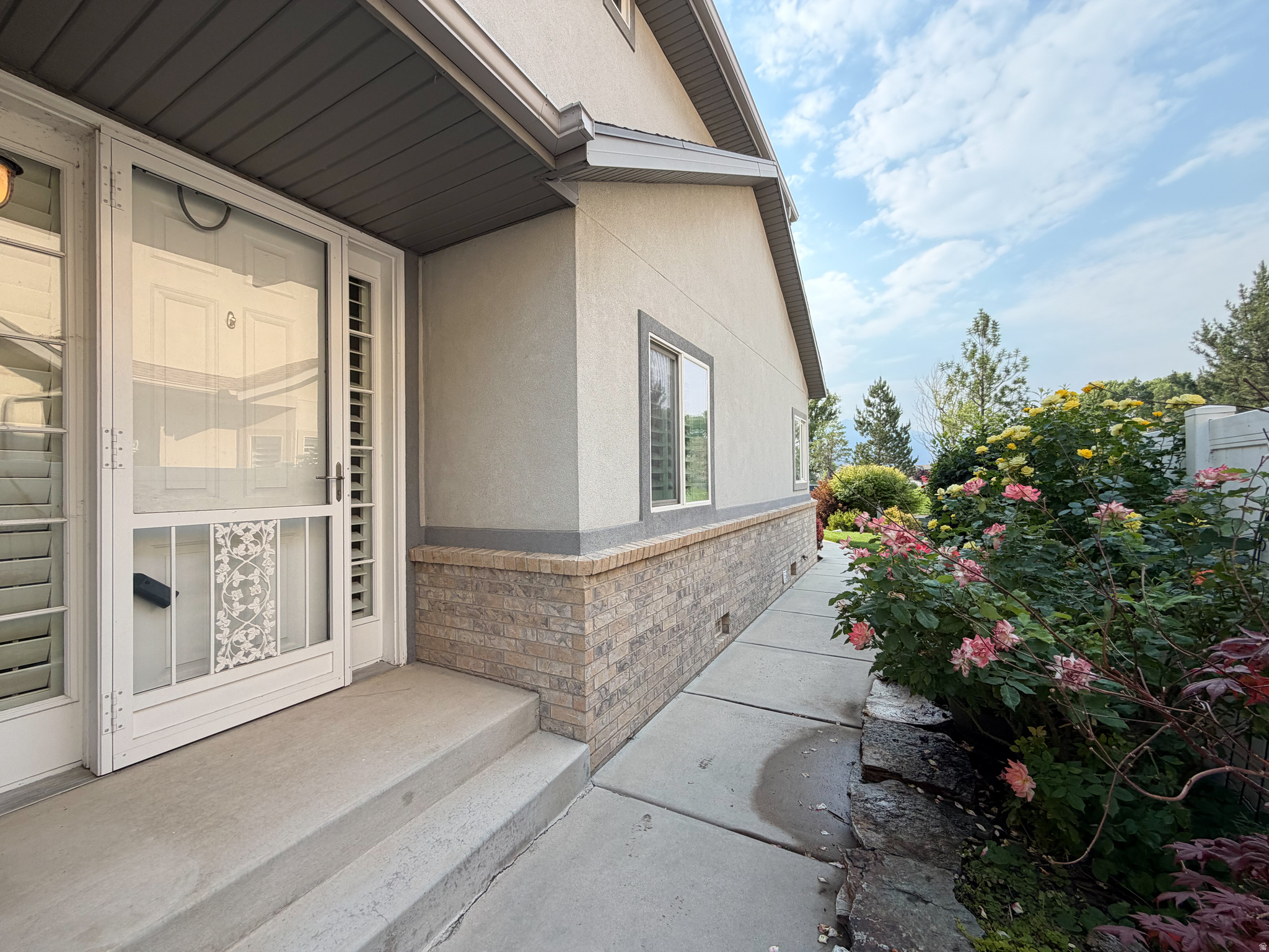 PLEASANT MEADOWS - Residential