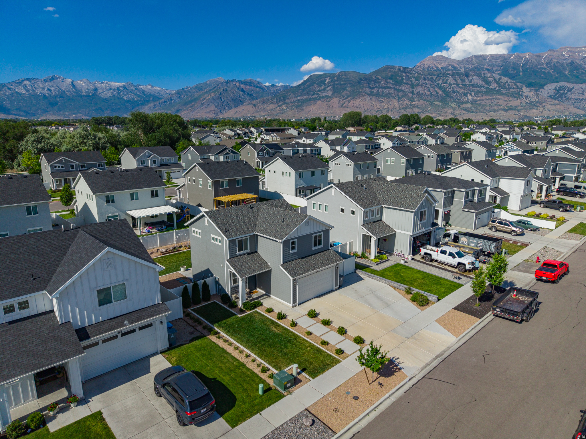 STONECREEK - Residential