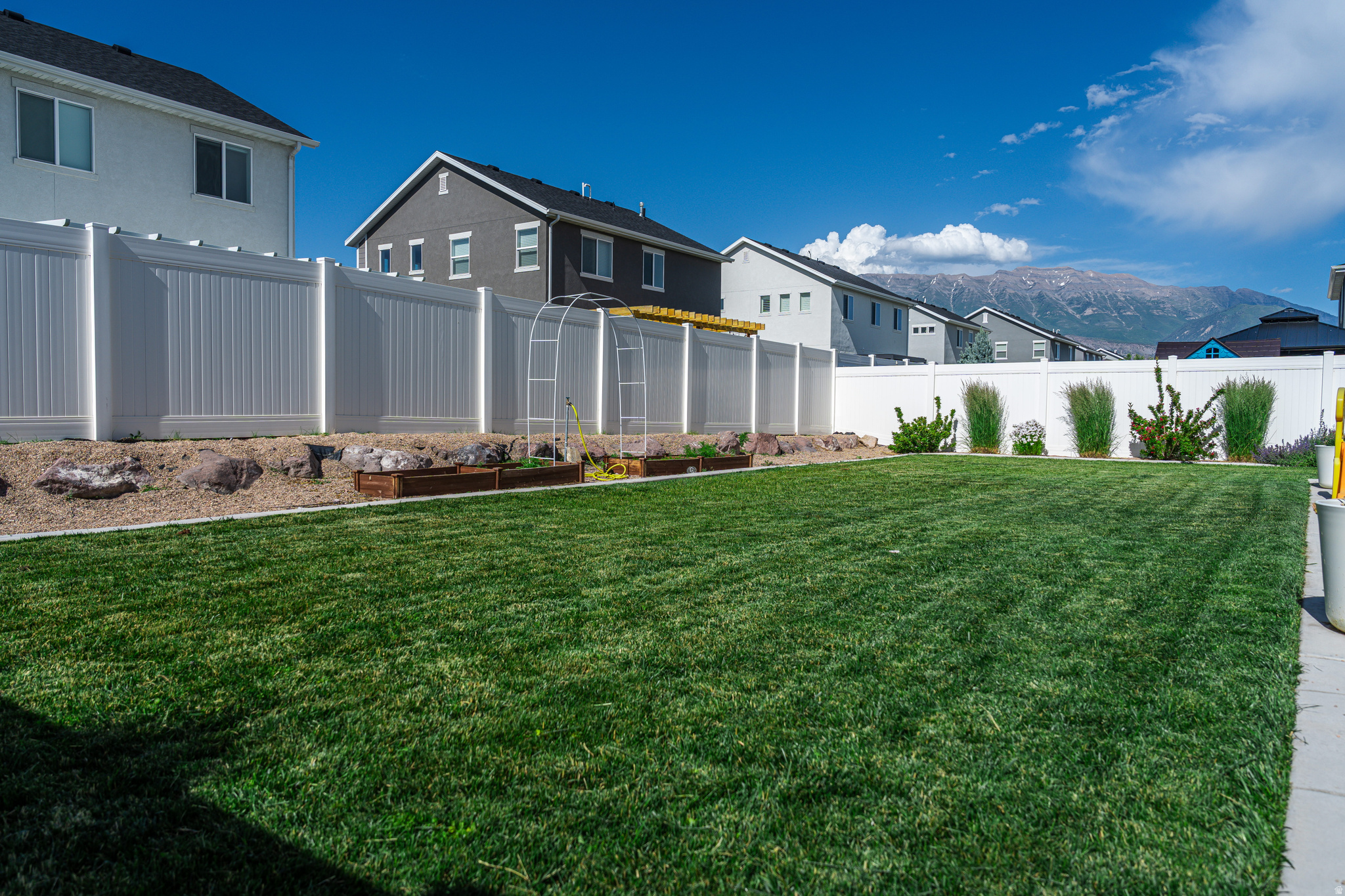 STONECREEK - Residential