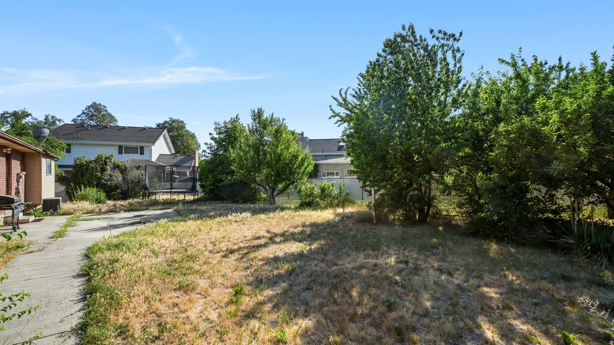 NOB HILL - Residential