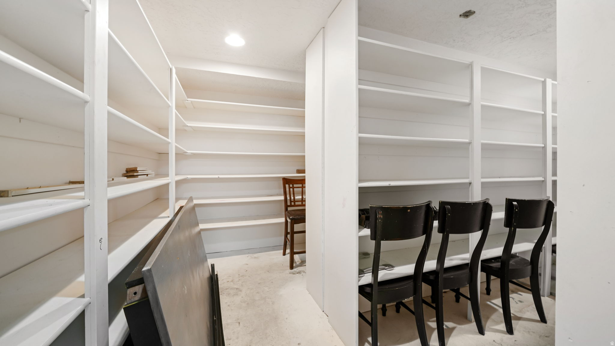 NOB HILL - Residential