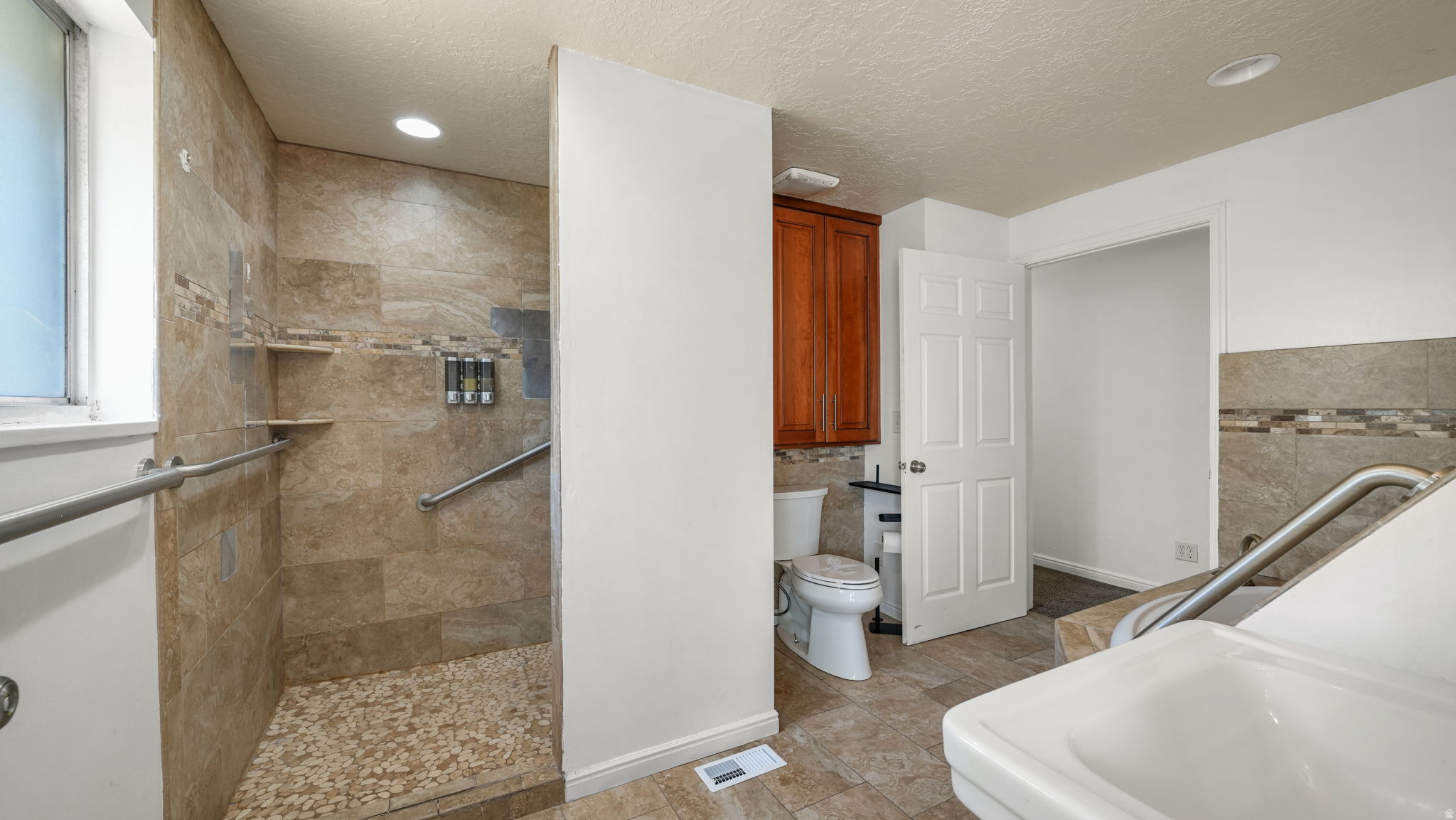 NOB HILL - Residential