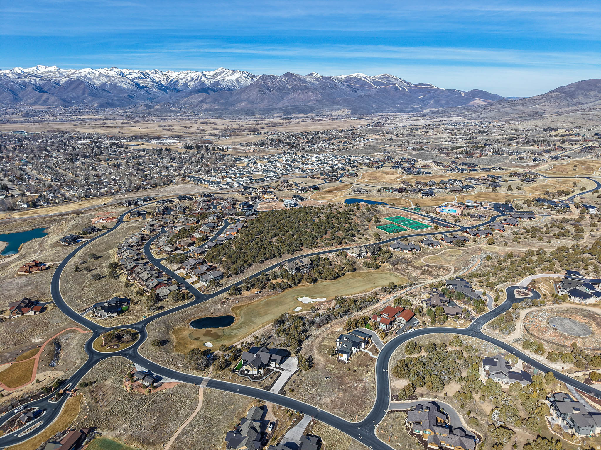RED LEDGES - Residential