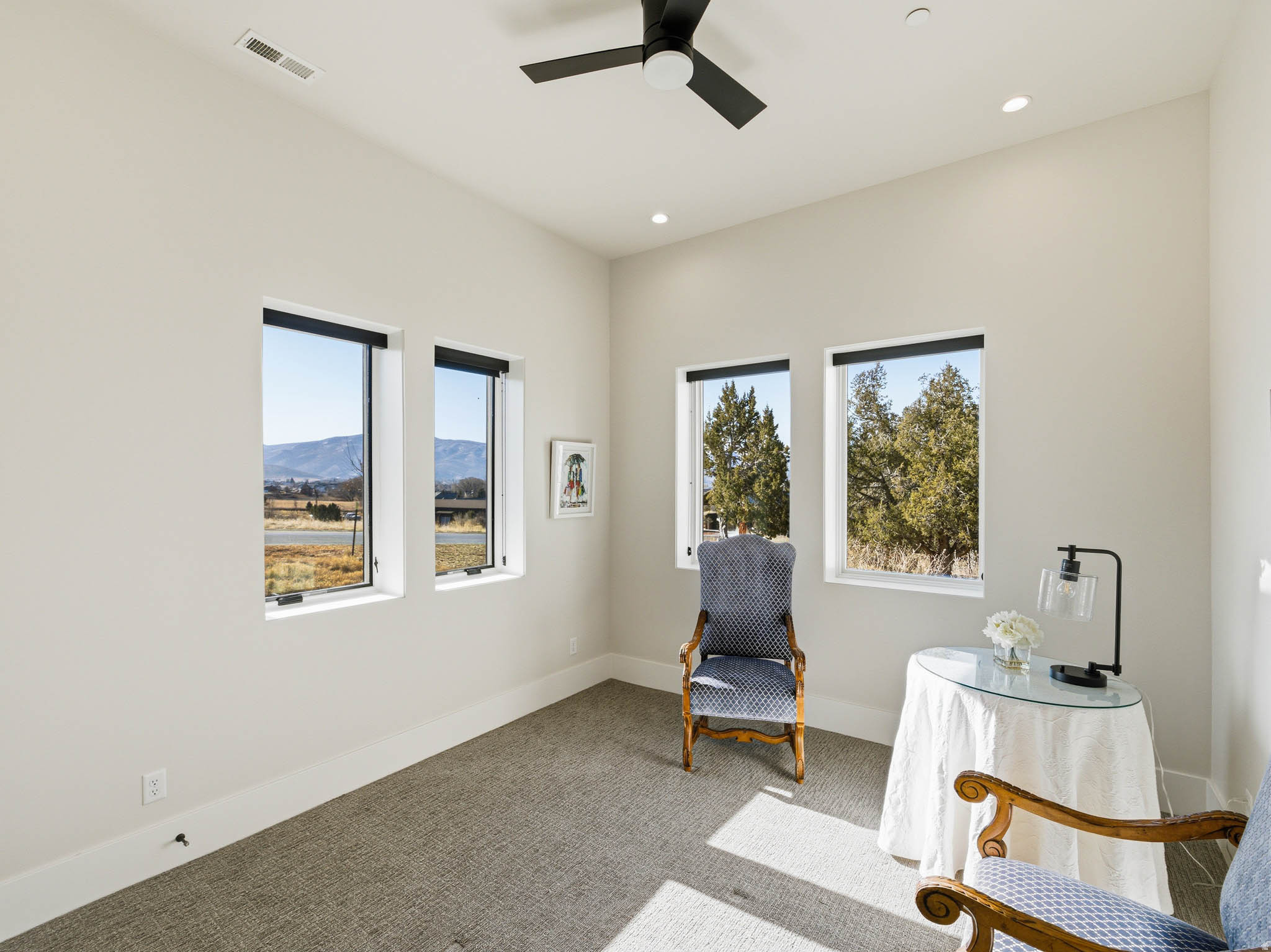 RED LEDGES - Residential