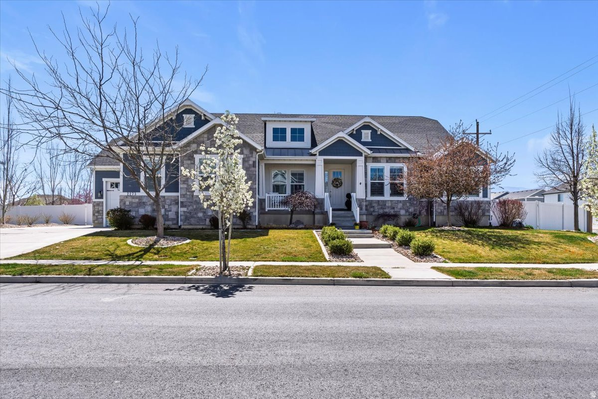 SNOW SPRINGS - Residential
