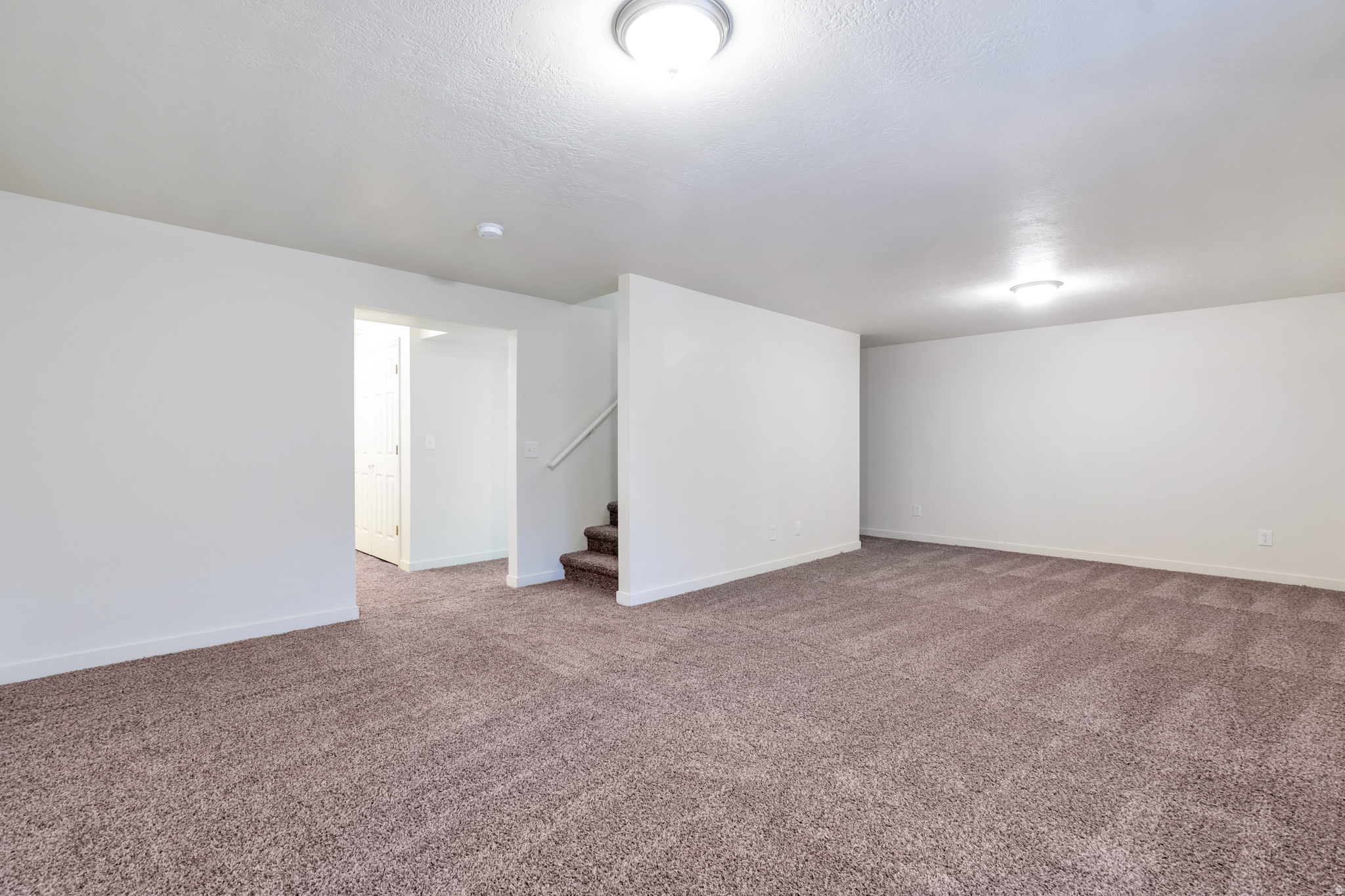 LLOYD - Residential