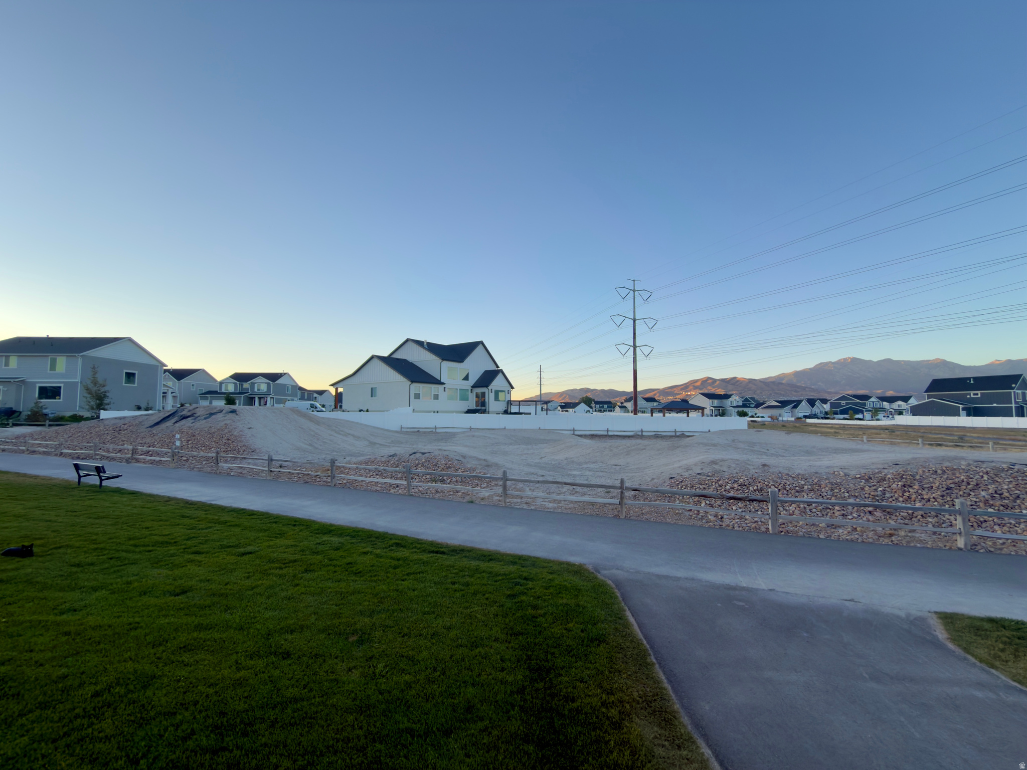 COLD SPRING RANCH - Residential