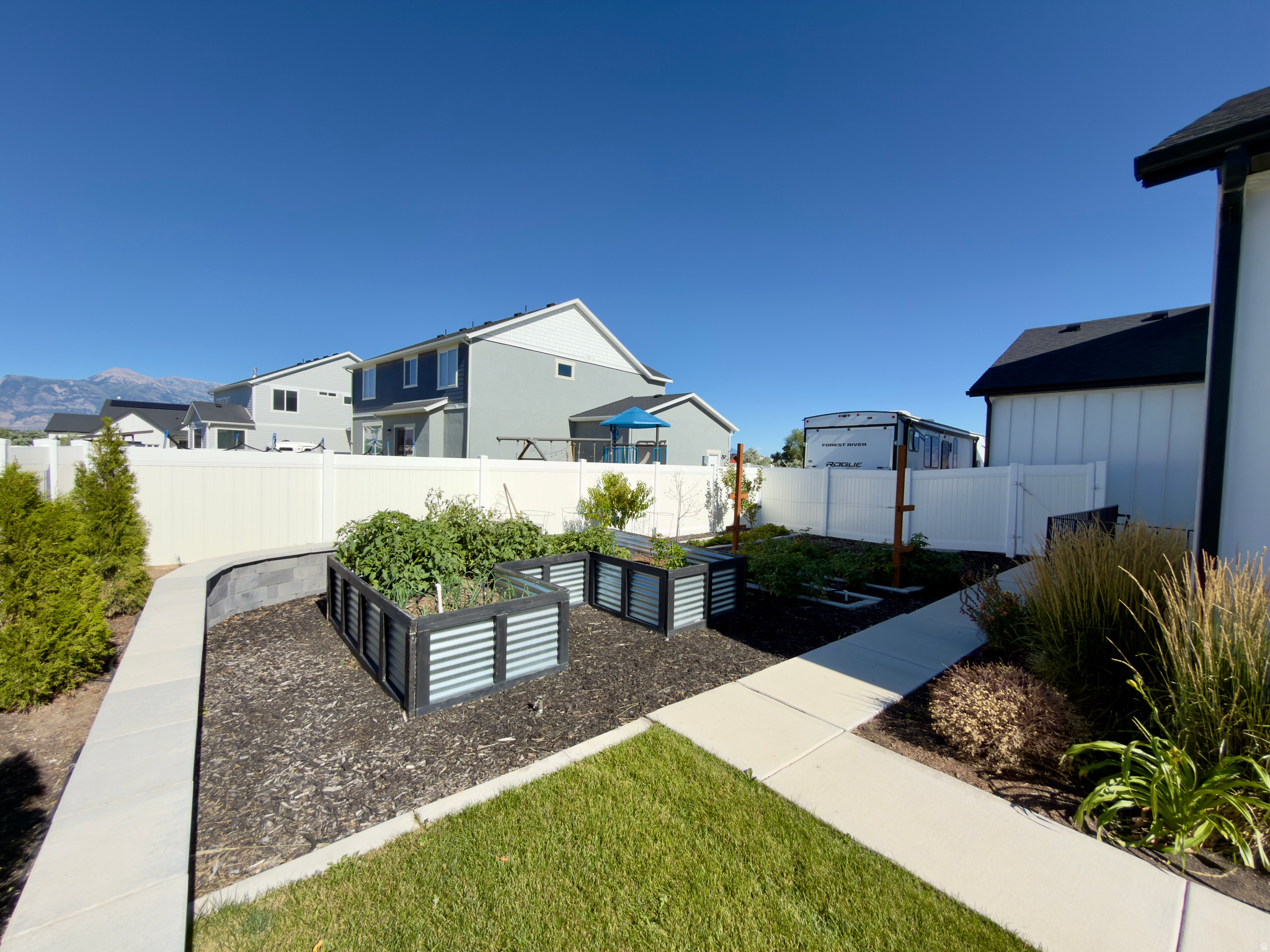 COLD SPRING RANCH - Residential
