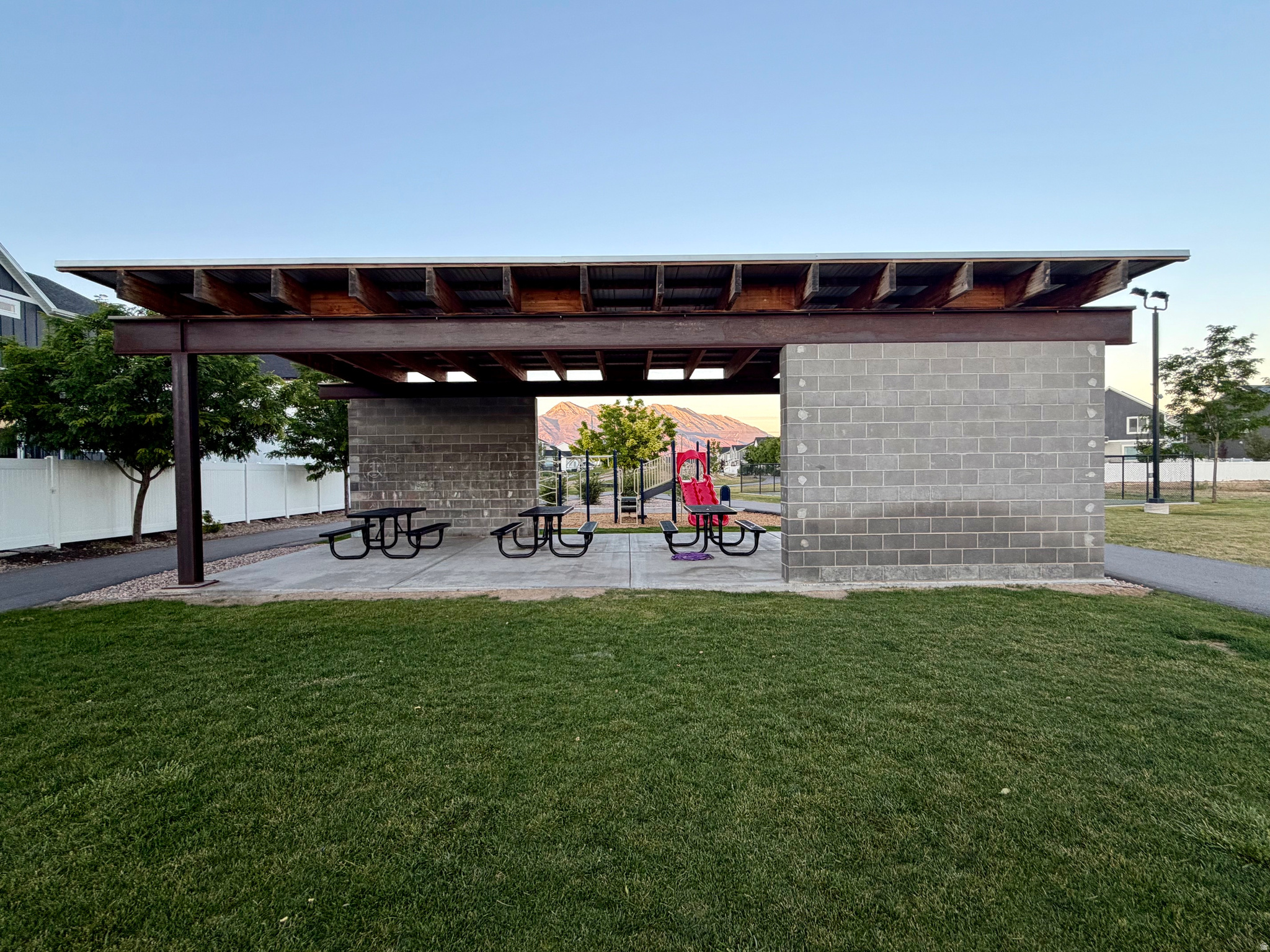 COLD SPRING RANCH - Residential
