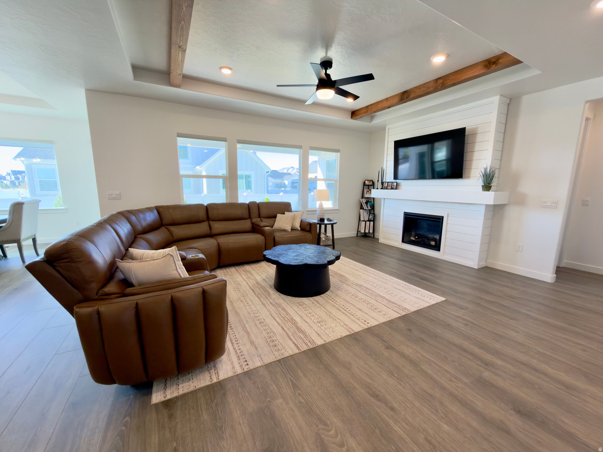 COLD SPRING RANCH - Residential