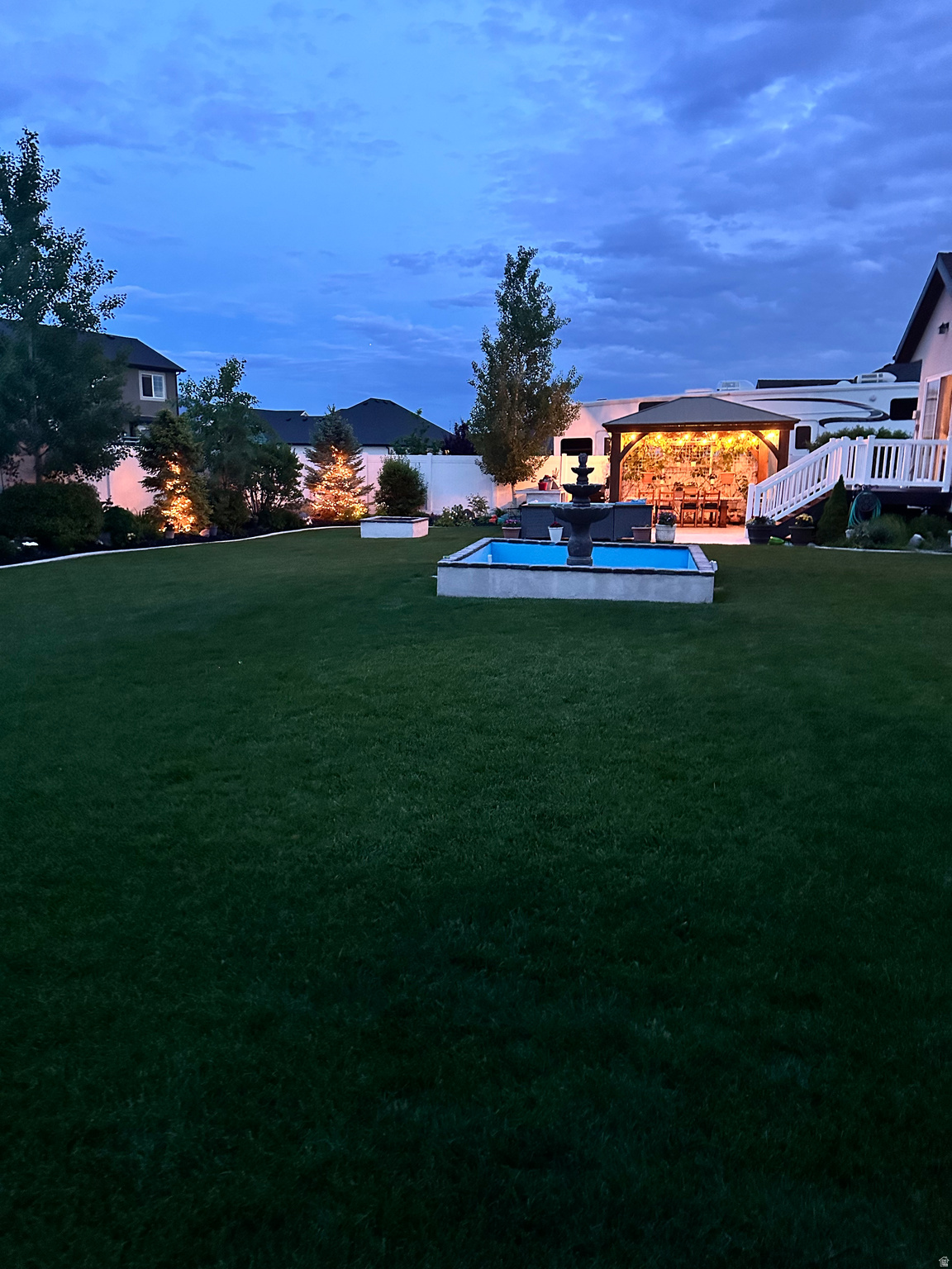 OVERLAND - Residential