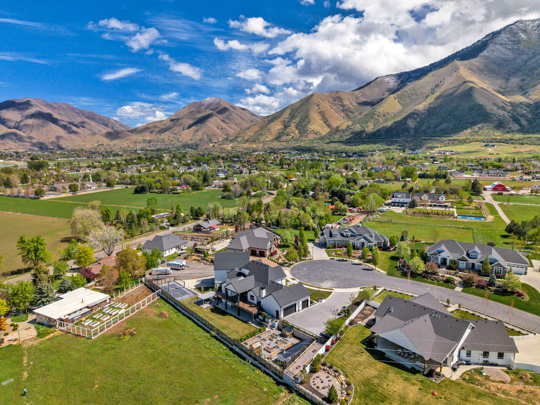 HILLCREST PHASE 1 - Residential