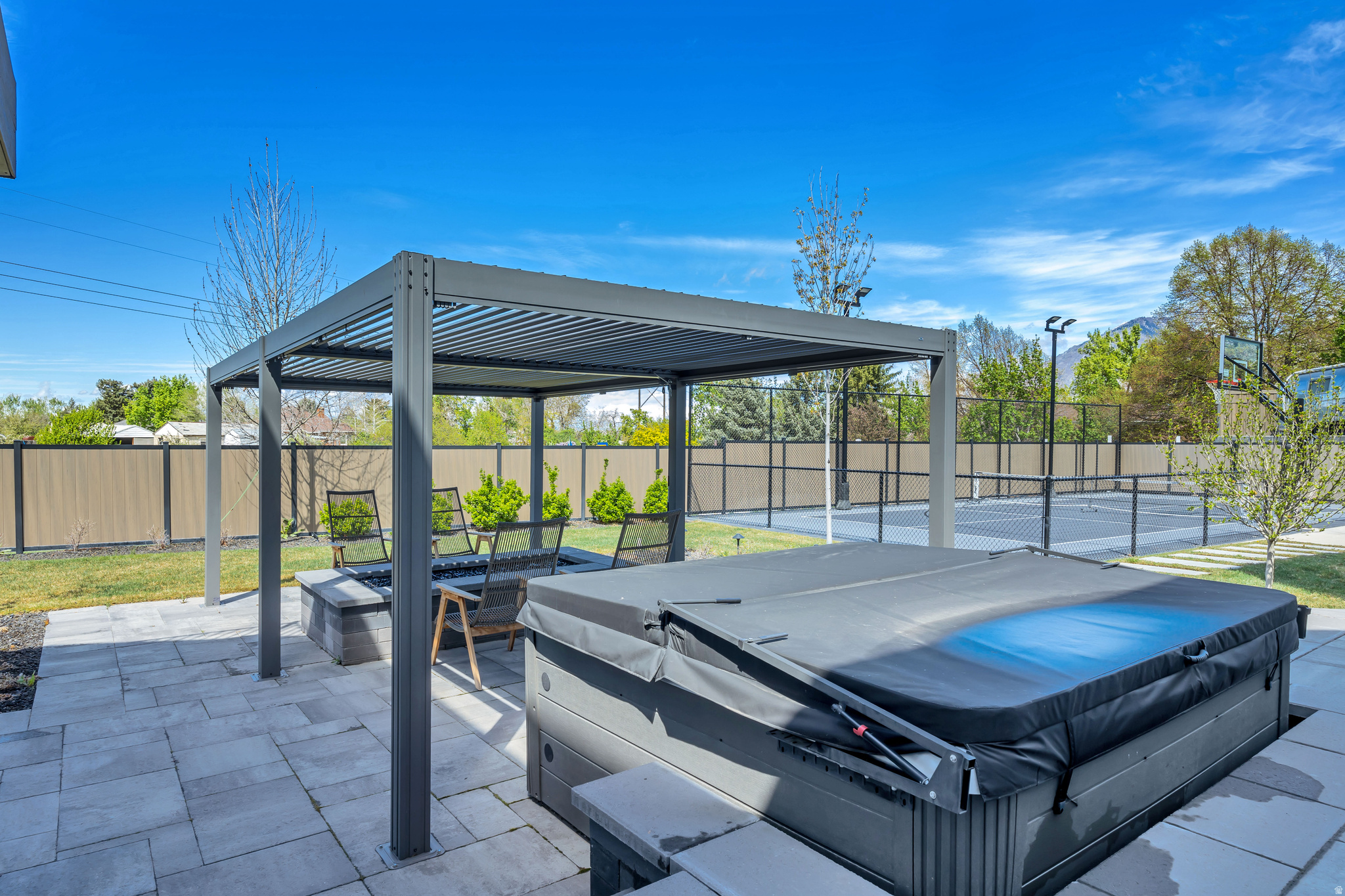 HILLCREST PHASE 1 - Residential