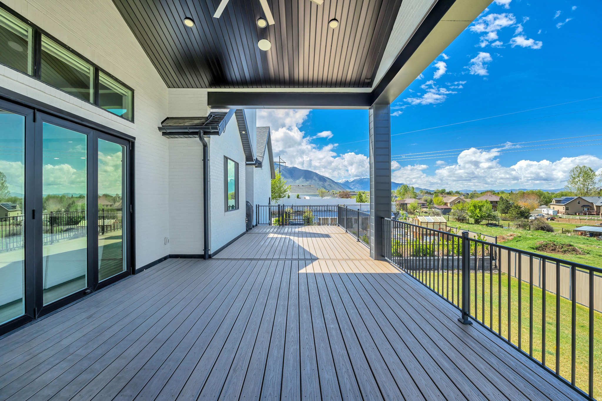 HILLCREST PHASE 1 - Residential