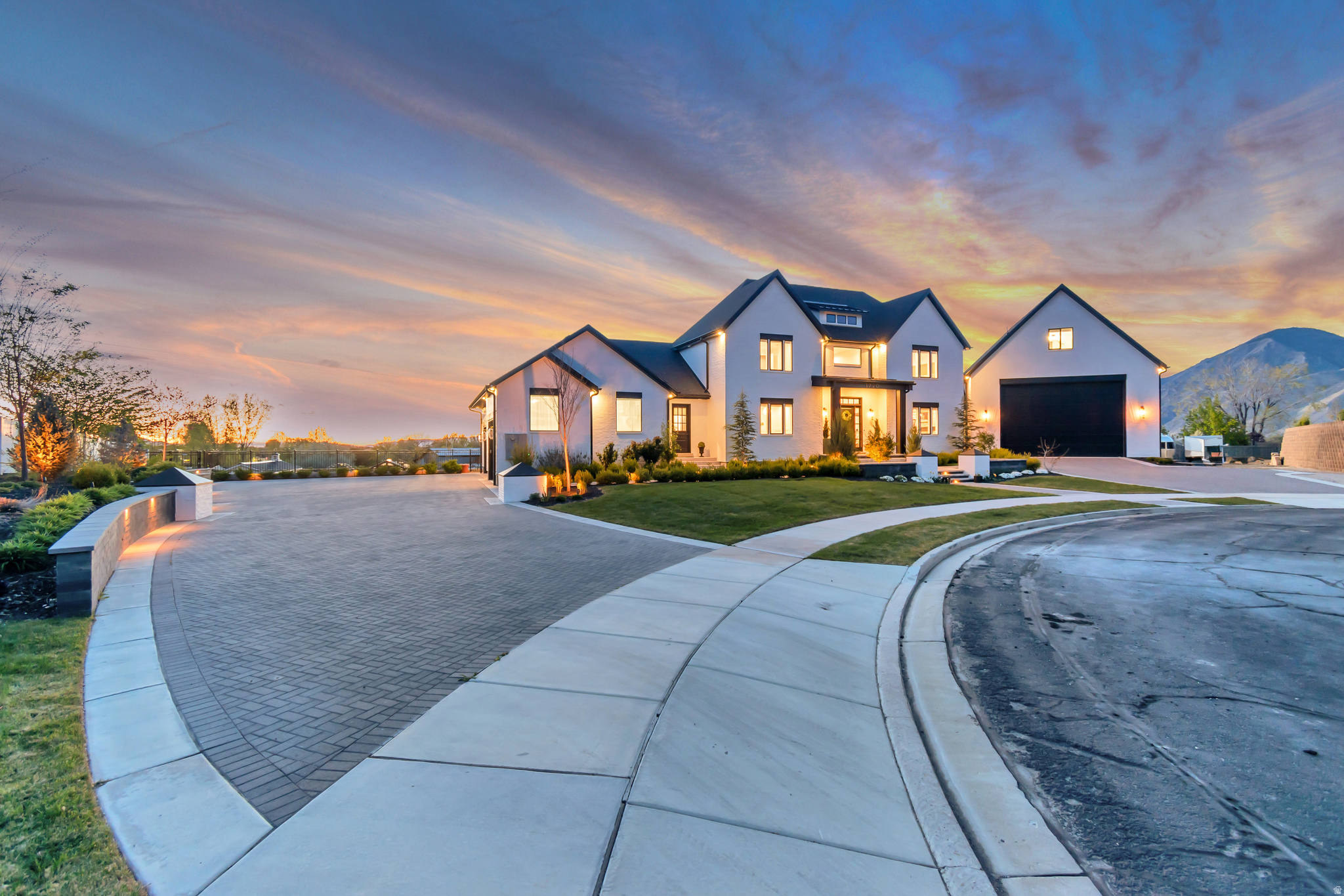 HILLCREST PHASE 1 - Residential