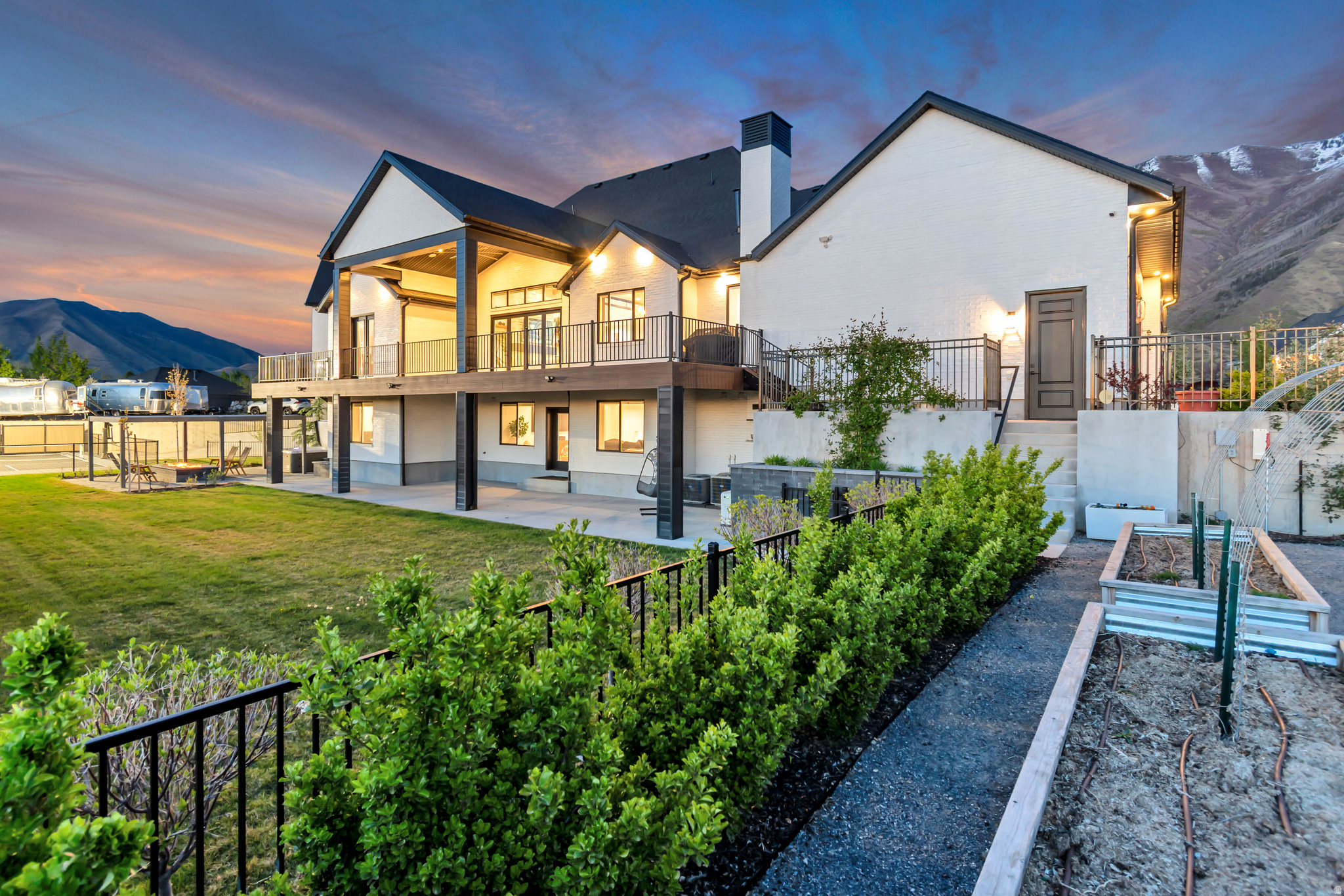 HILLCREST PHASE 1 - Residential