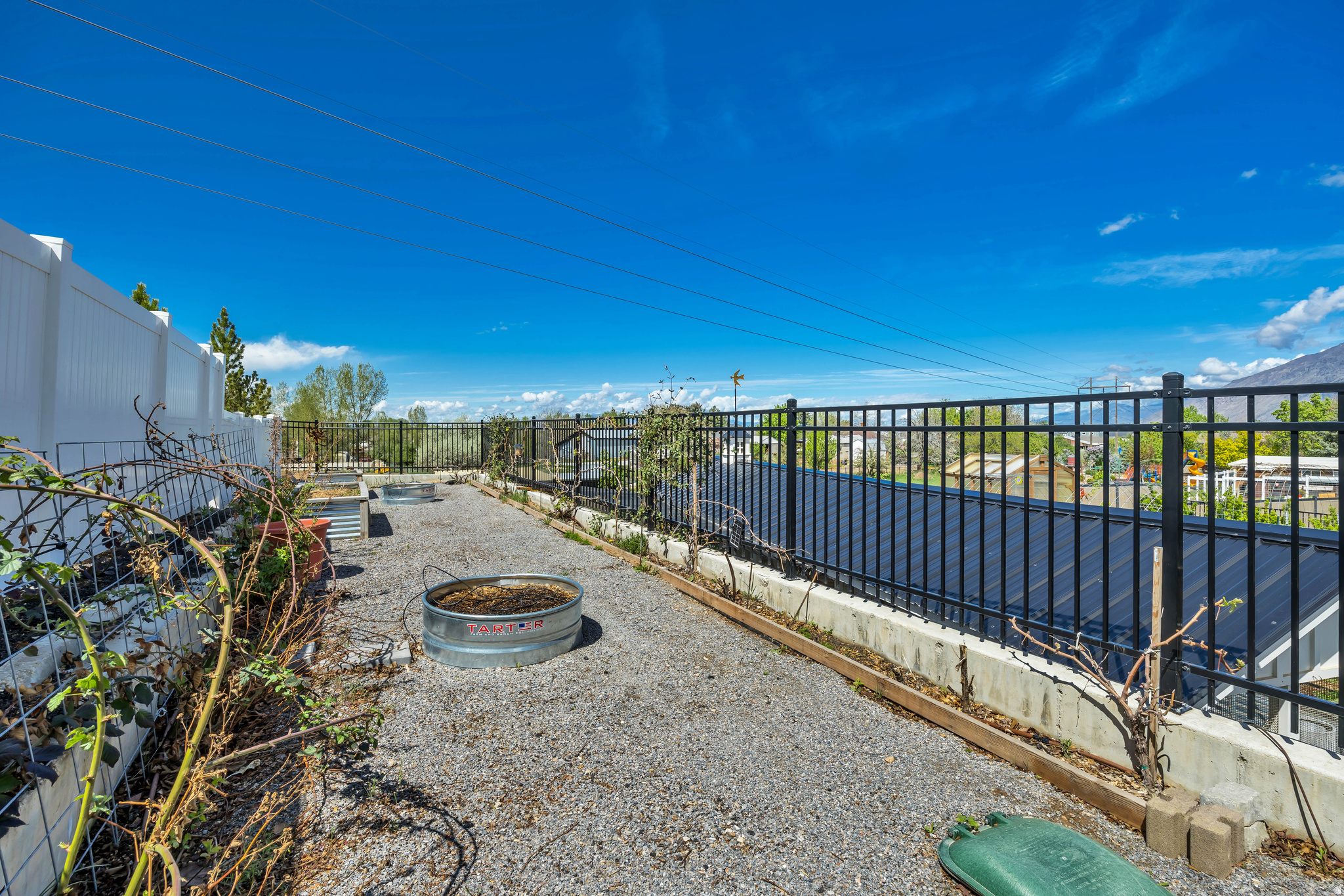 HILLCREST PHASE 1 - Residential