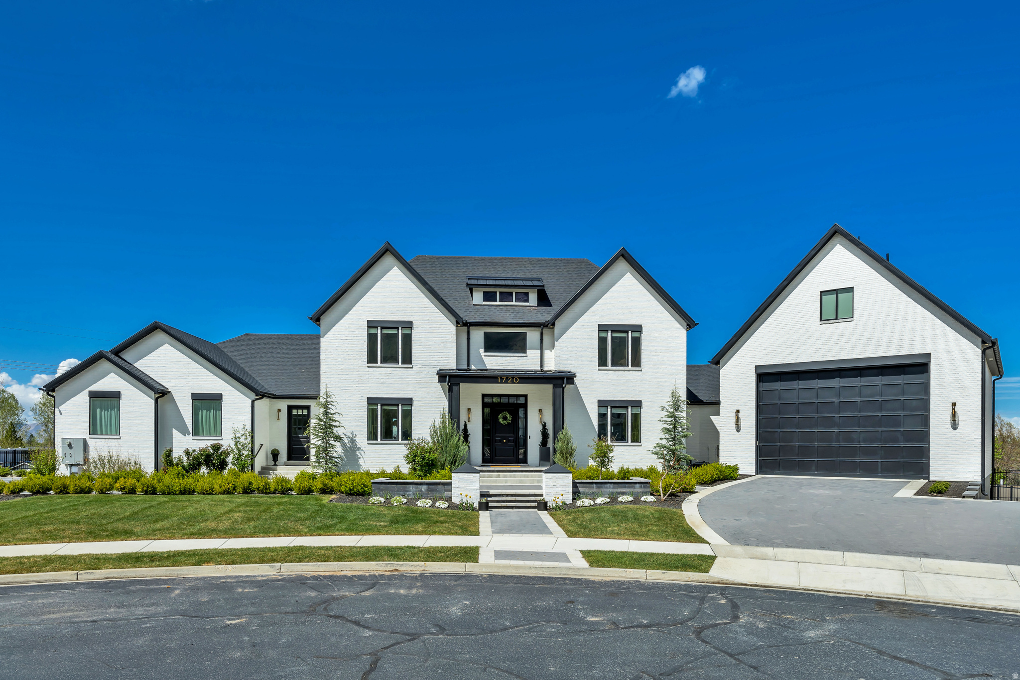 HILLCREST PHASE 1 - Residential