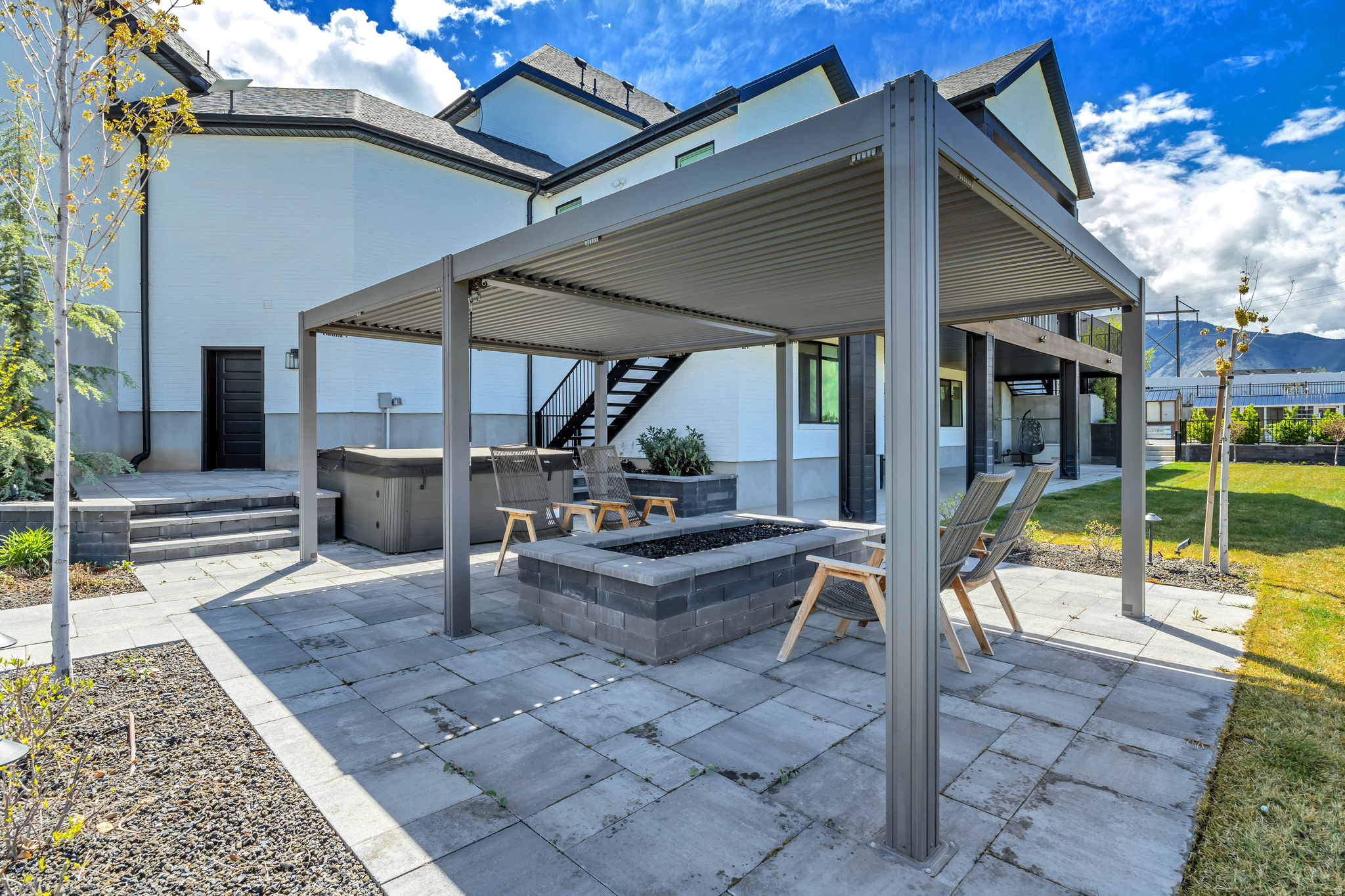HILLCREST PHASE 1 - Residential