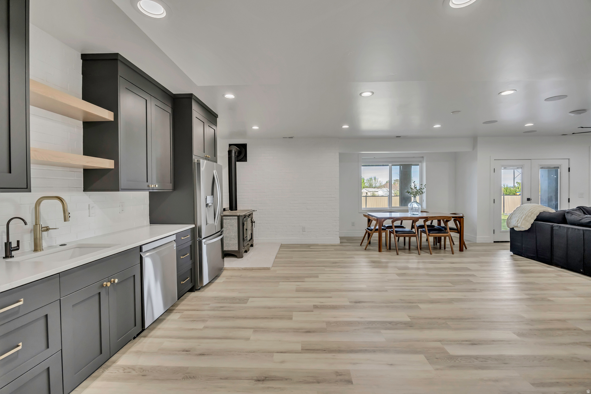 HILLCREST PHASE 1 - Residential