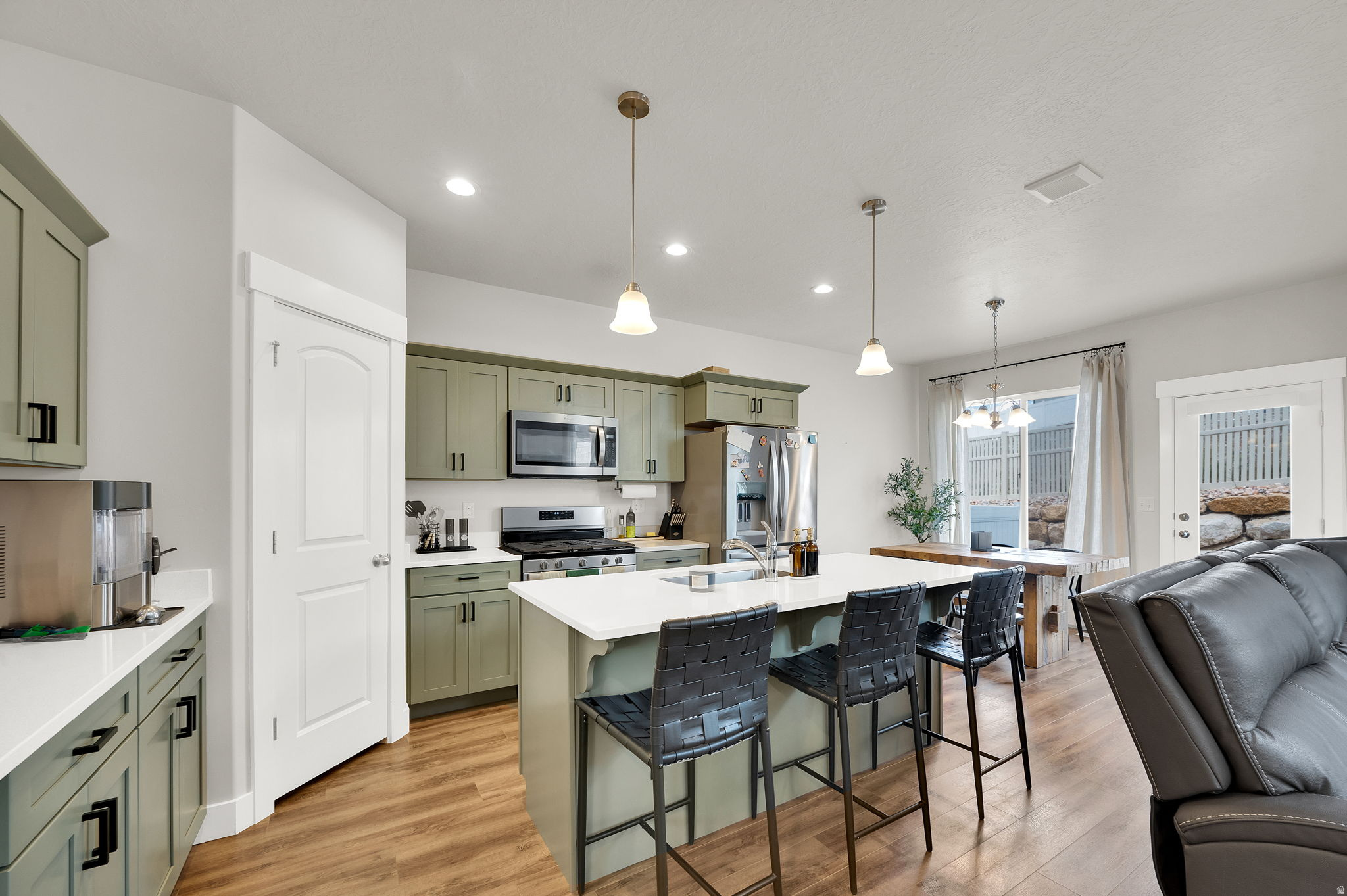 RIDGEHORNE - Residential