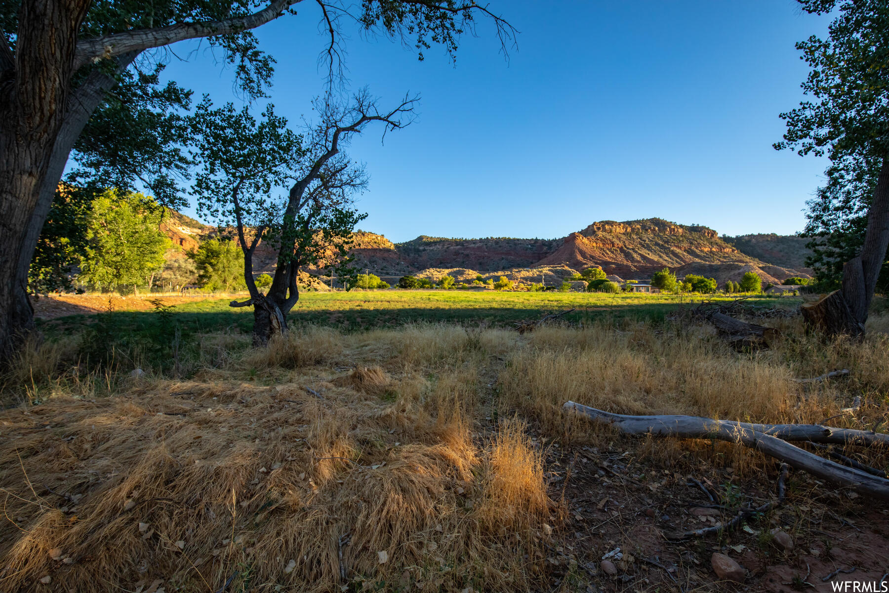 ROCKVILLE TOWNSITE - Land