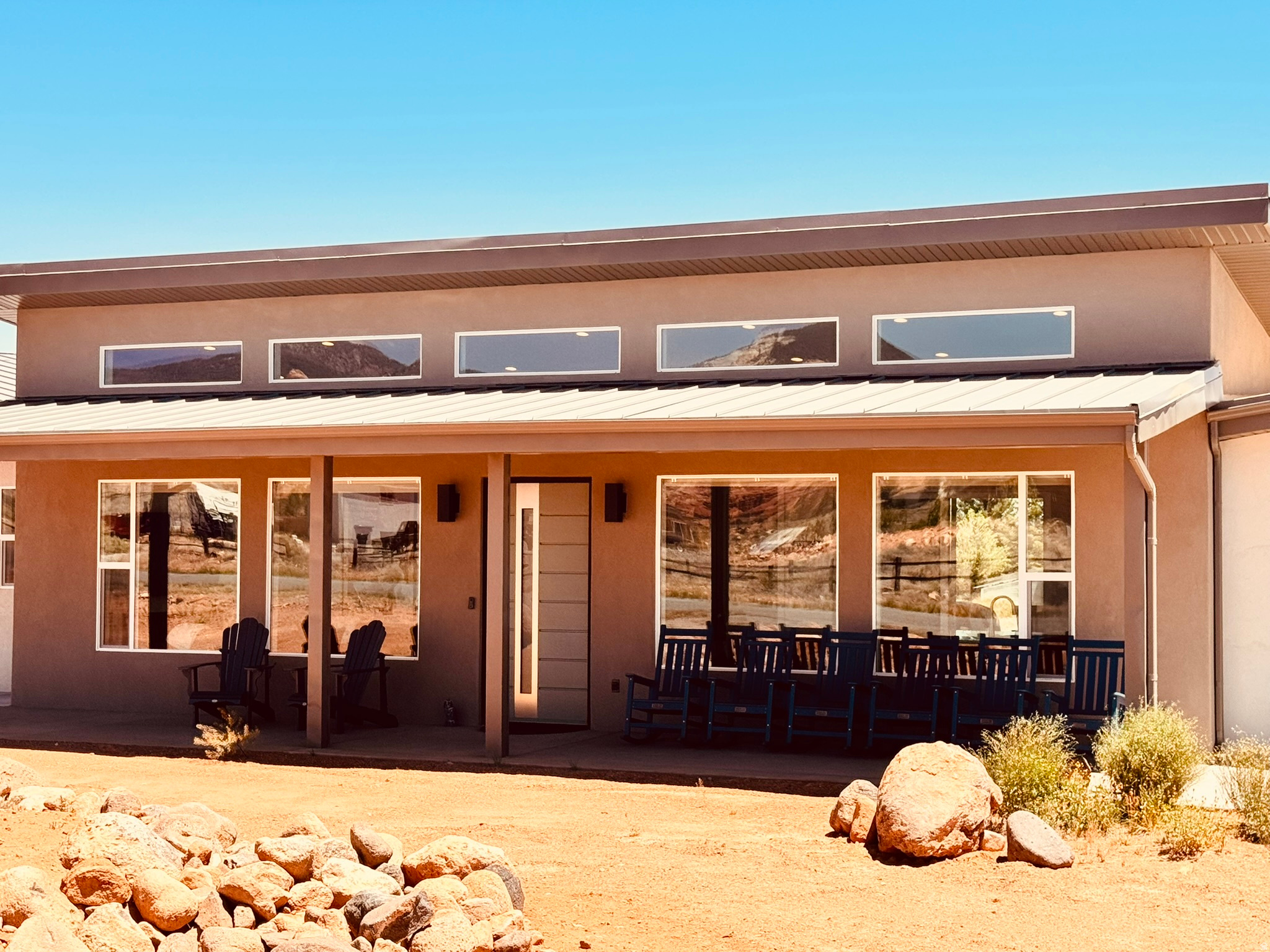 RAINBOW RIM - Residential