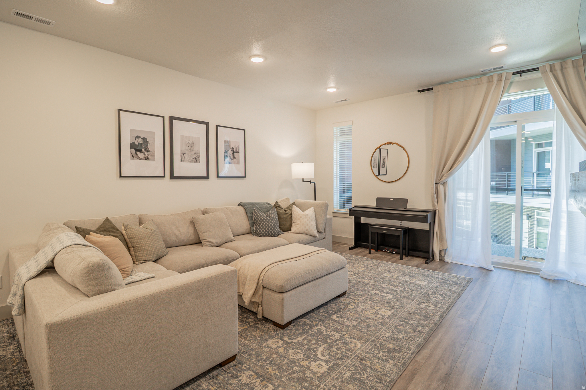 THE UNION TOWNHOMES - Residential