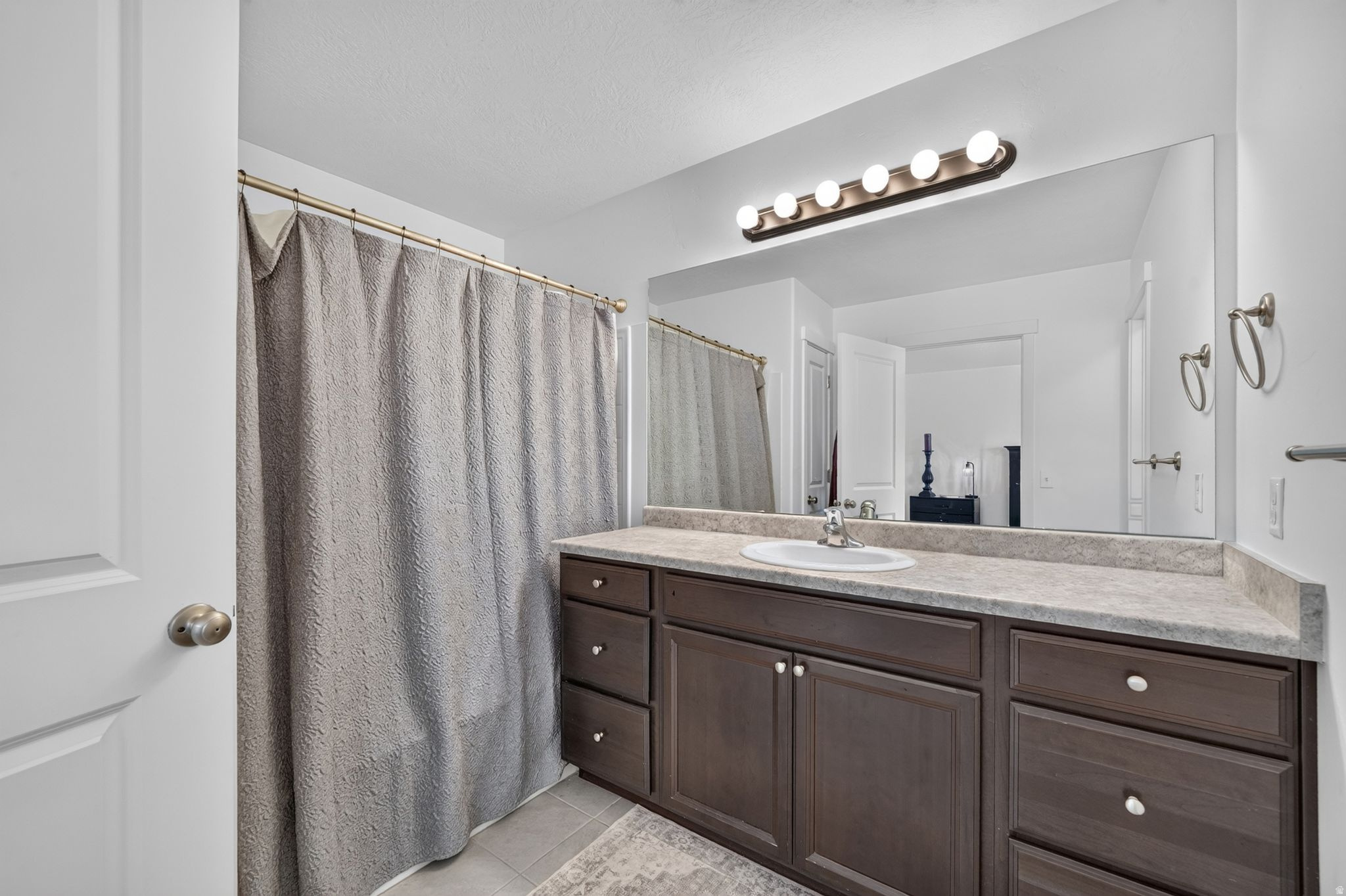 DAY RANCH LEGACY - Residential