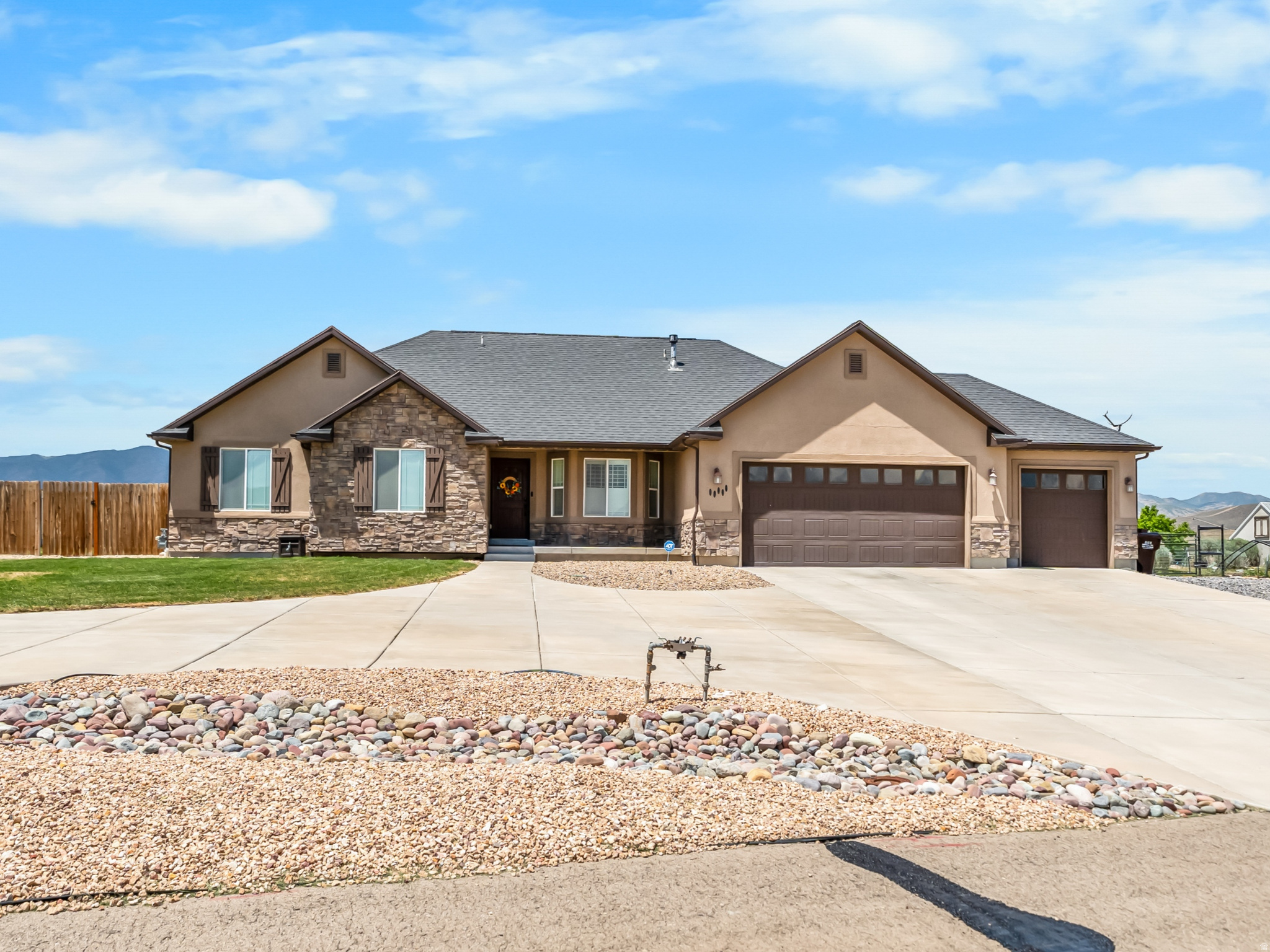 SAGE VALLEY - Residential
