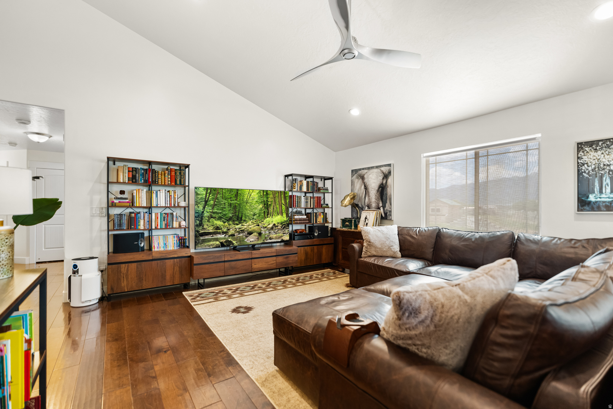 SAGE VALLEY - Residential