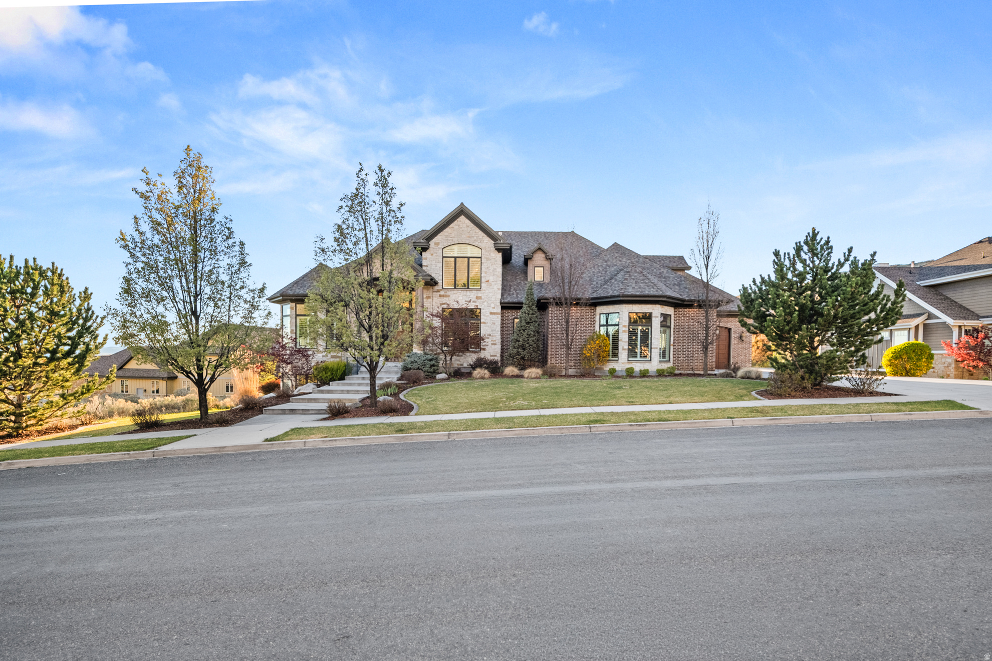 HERITAGE HILLS - Residential