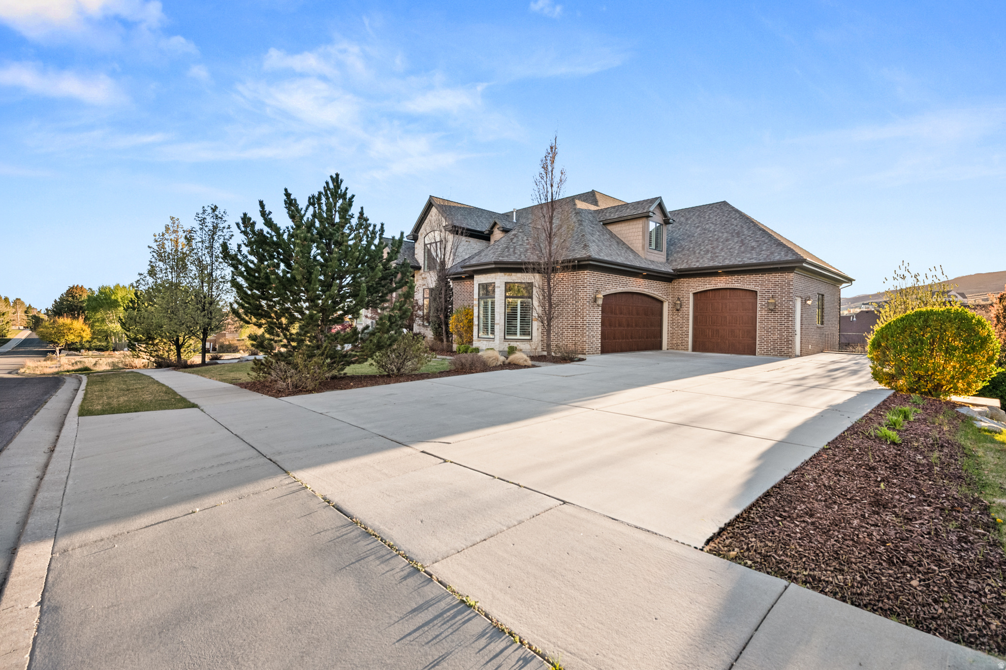 HERITAGE HILLS - Residential