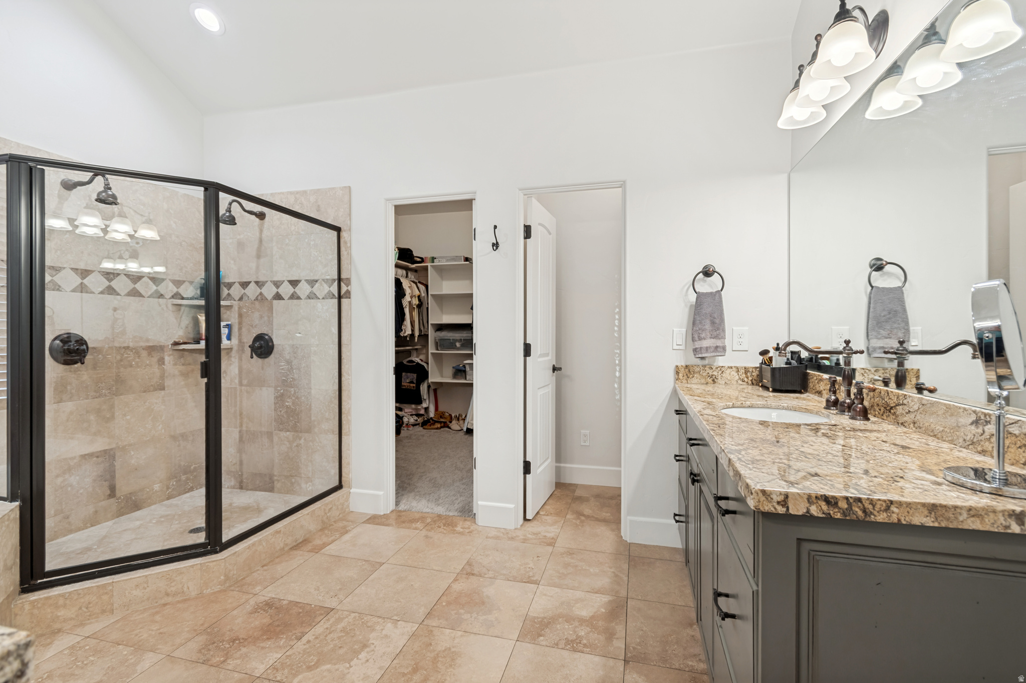 TEMPLE HAVEN - Residential