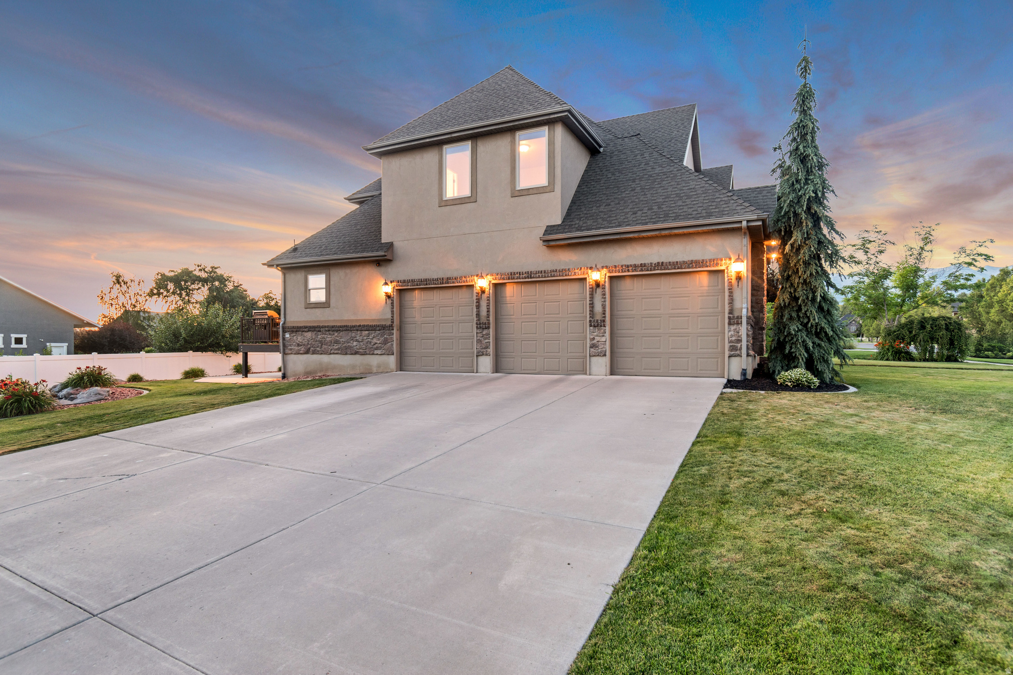 TEMPLE HAVEN - Residential