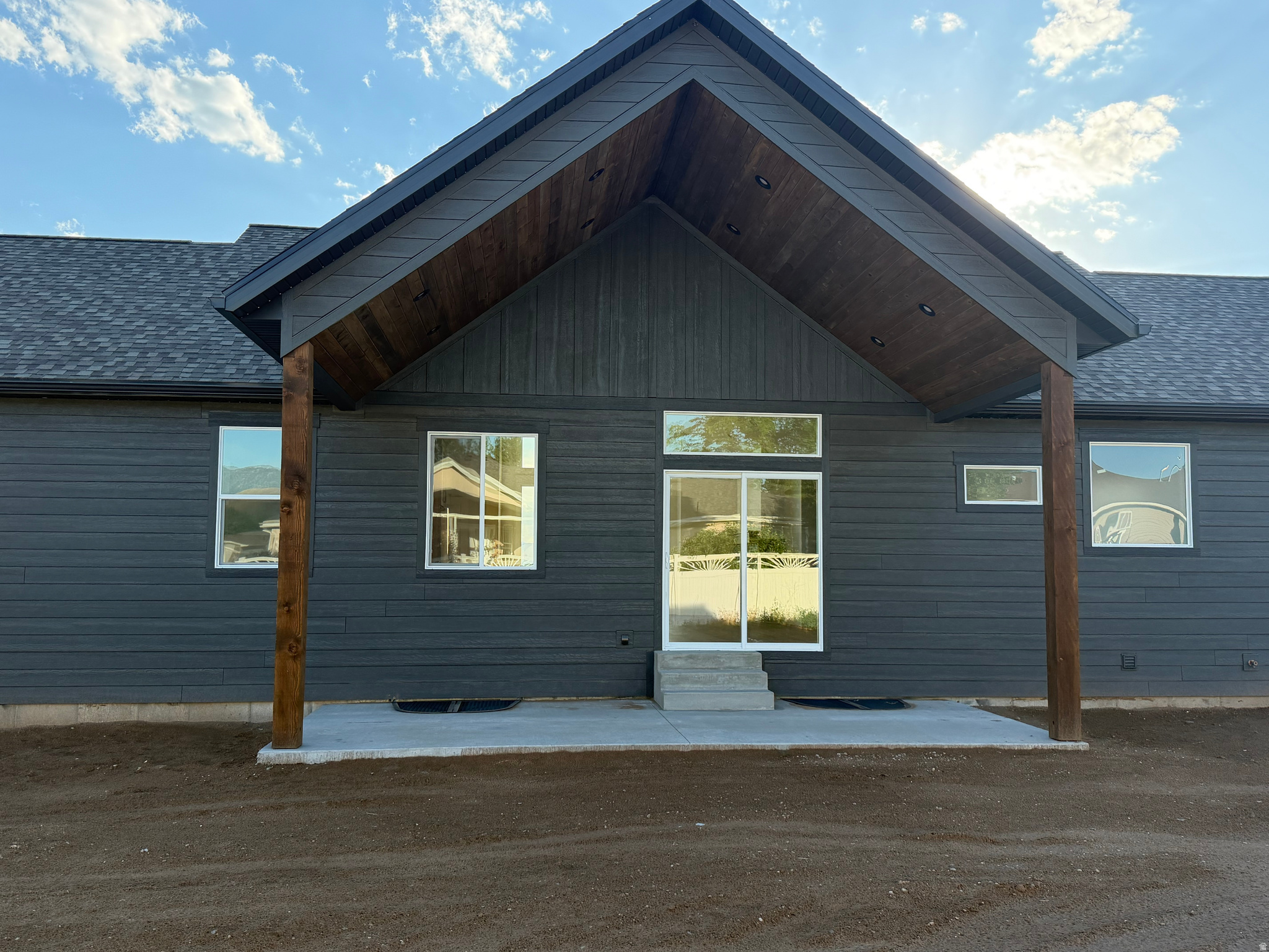 HILLSIDE SUB - Residential