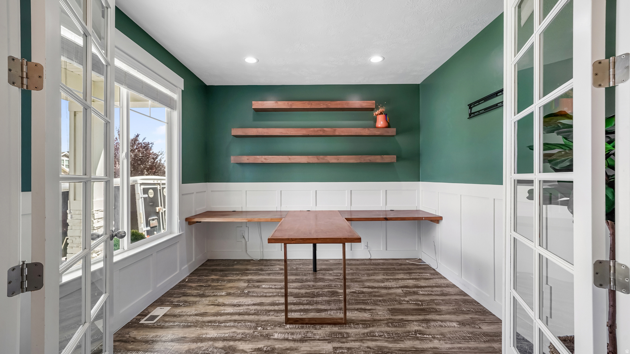 WOODS - Residential